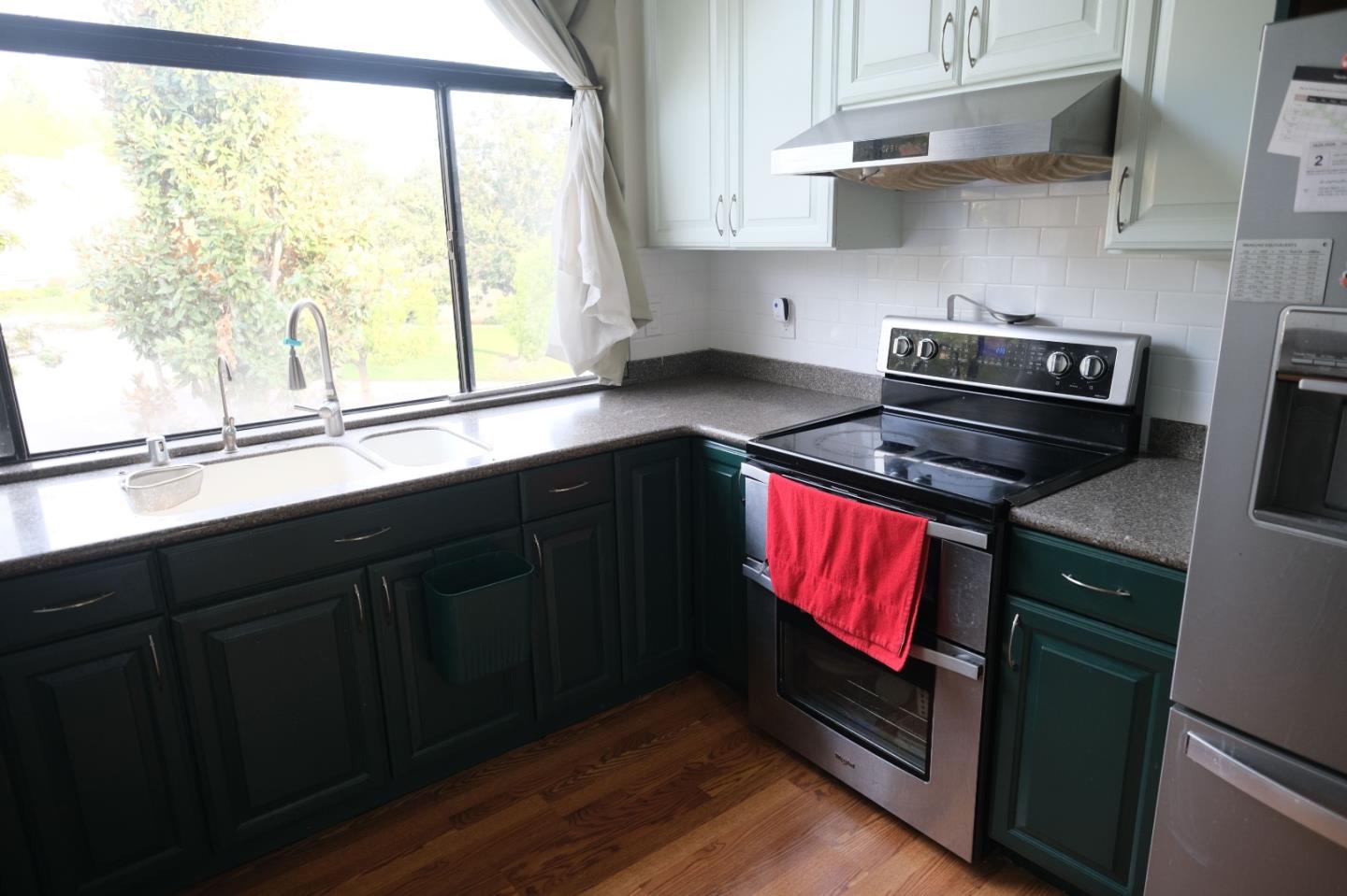 Detail Gallery Image 10 of 47 For 2272 Brega Ct, Morgan Hill,  CA 95037 - 3 Beds | 2 Baths