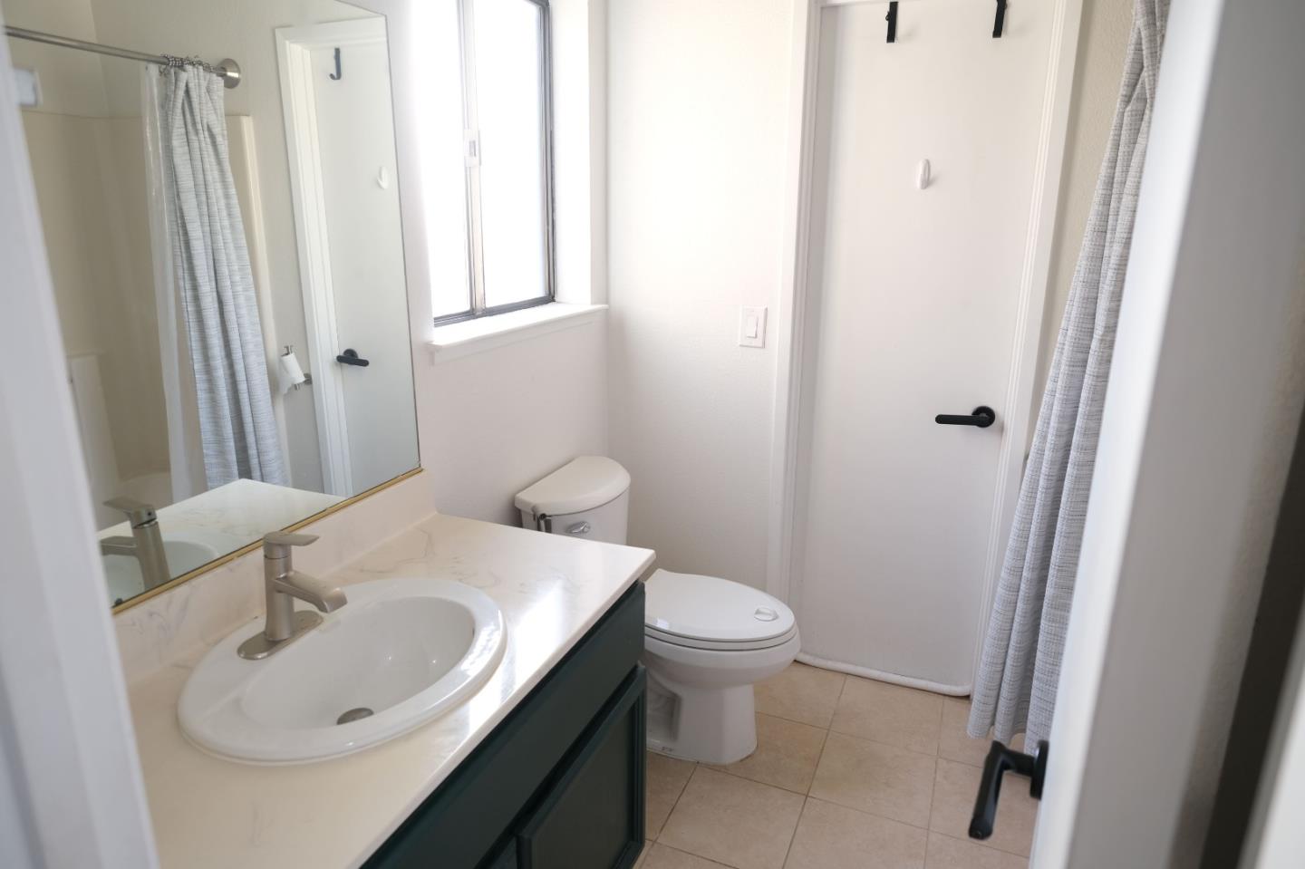 Detail Gallery Image 19 of 47 For 2272 Brega Ct, Morgan Hill,  CA 95037 - 3 Beds | 2 Baths