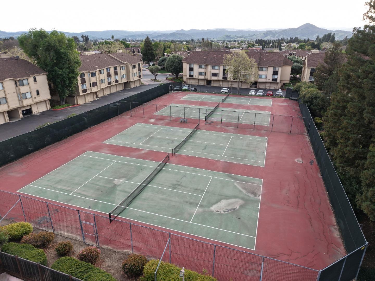 Detail Gallery Image 38 of 47 For 2272 Brega Ct, Morgan Hill,  CA 95037 - 3 Beds | 2 Baths