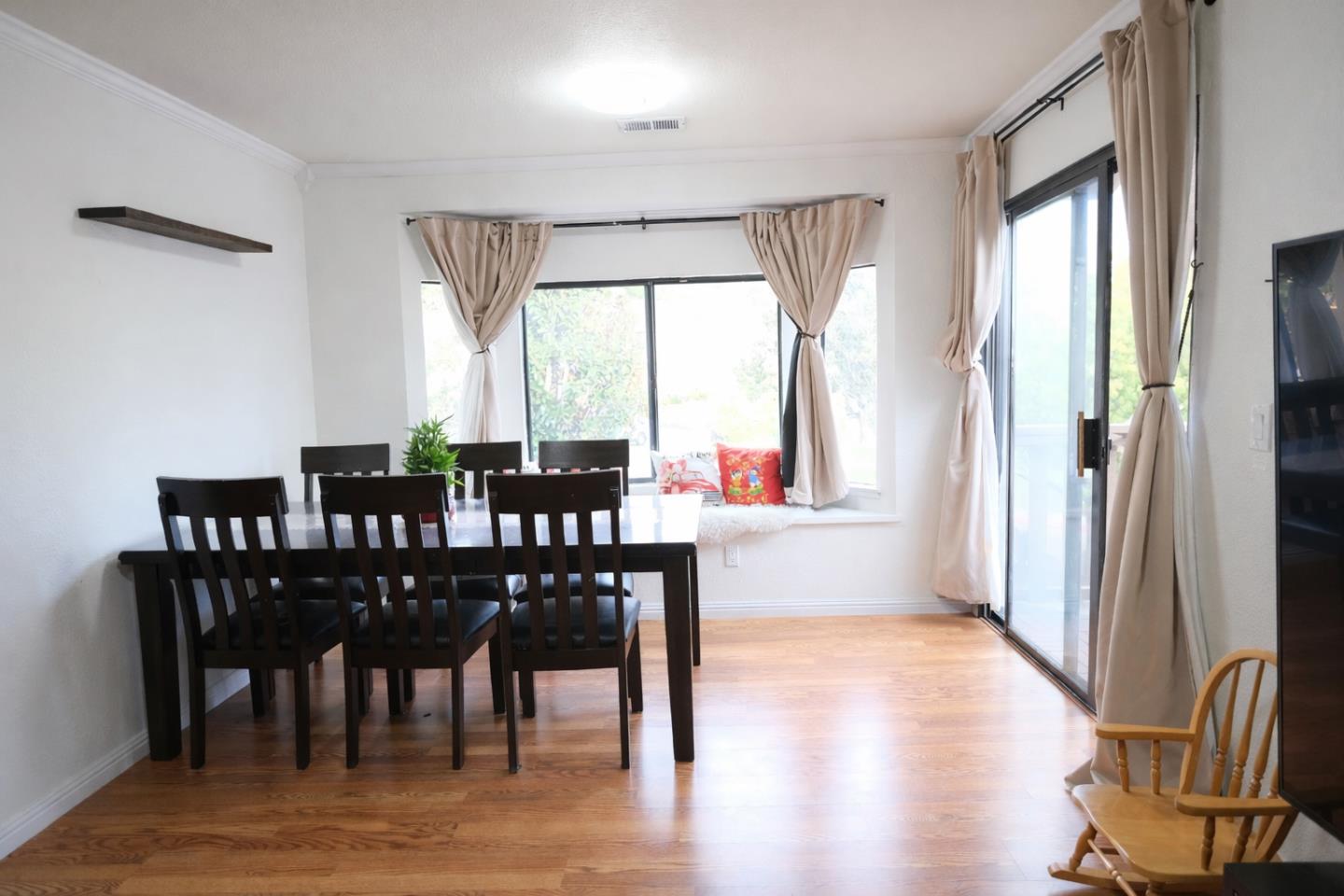 Detail Gallery Image 6 of 47 For 2272 Brega Ct, Morgan Hill,  CA 95037 - 3 Beds | 2 Baths