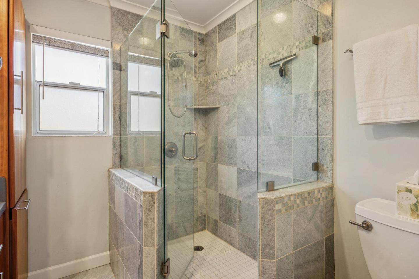 Detail Gallery Image 22 of 32 For 333 Schroeder St, Sunnyvale,  CA 94085 - 3 Beds | 2 Baths