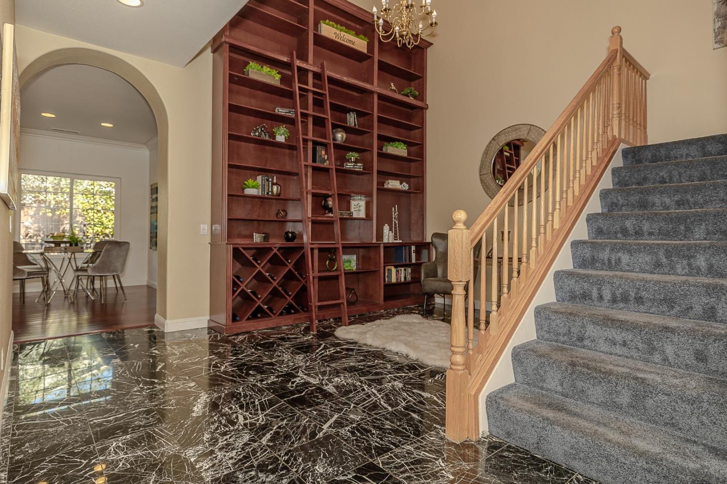 Detail Gallery Image 6 of 34 For 369 Calle Cerro, Morgan Hill,  CA 95037 - 4 Beds | 3 Baths