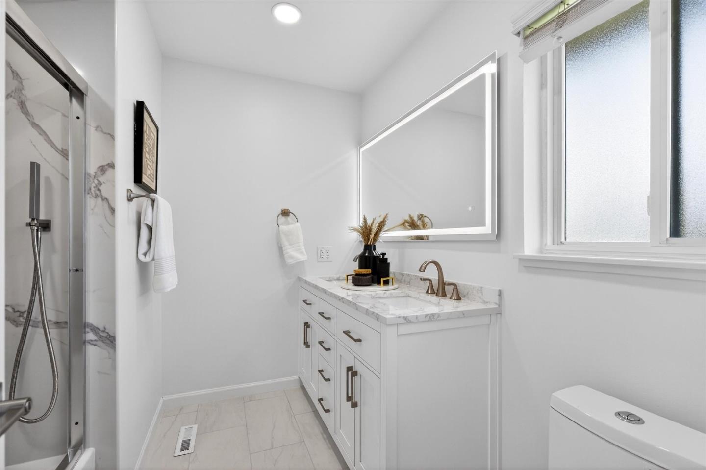 Detail Gallery Image 10 of 18 For 3678 Julio Ave, San Jose,  CA 95124 - 4 Beds | 2 Baths