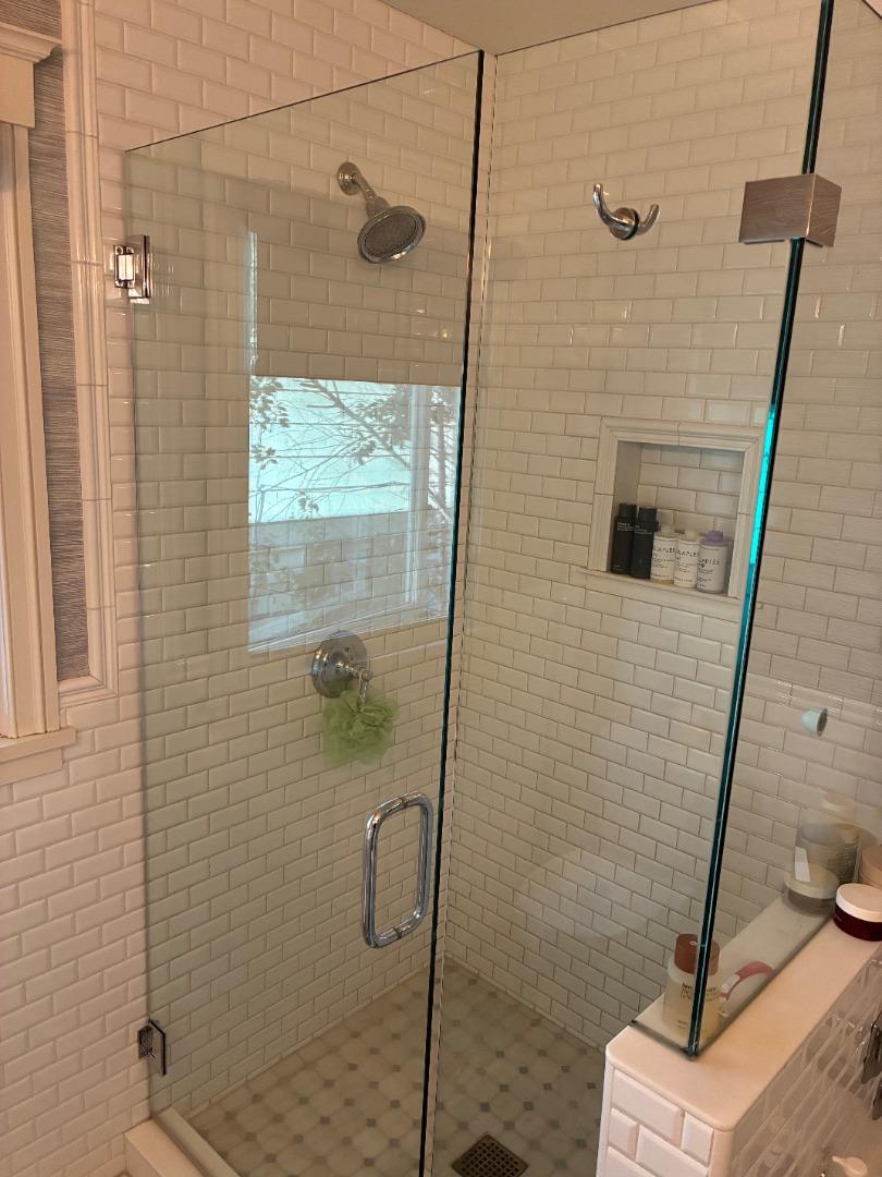 Detail Gallery Image 9 of 31 For 212 Dwight Rd, Burlingame,  CA 94010 - 4 Beds | 4 Baths