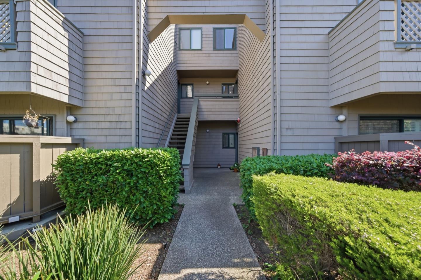 32 Cove Lane, Redwood Shores, CA, 94065