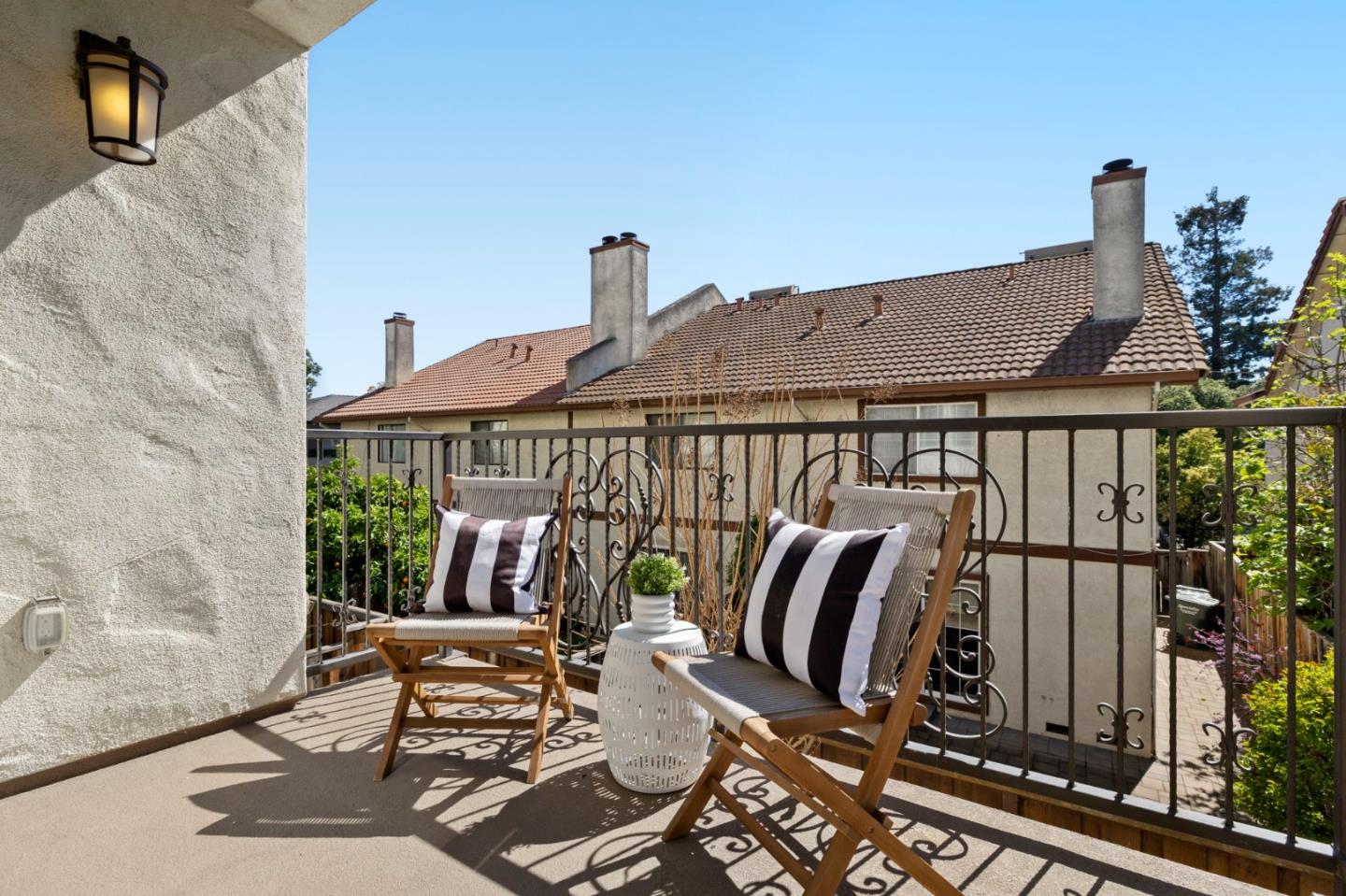 Detail Gallery Image 11 of 28 For 258 Carroll St #112,  Sunnyvale,  CA 94086 - 3 Beds | 2/1 Baths