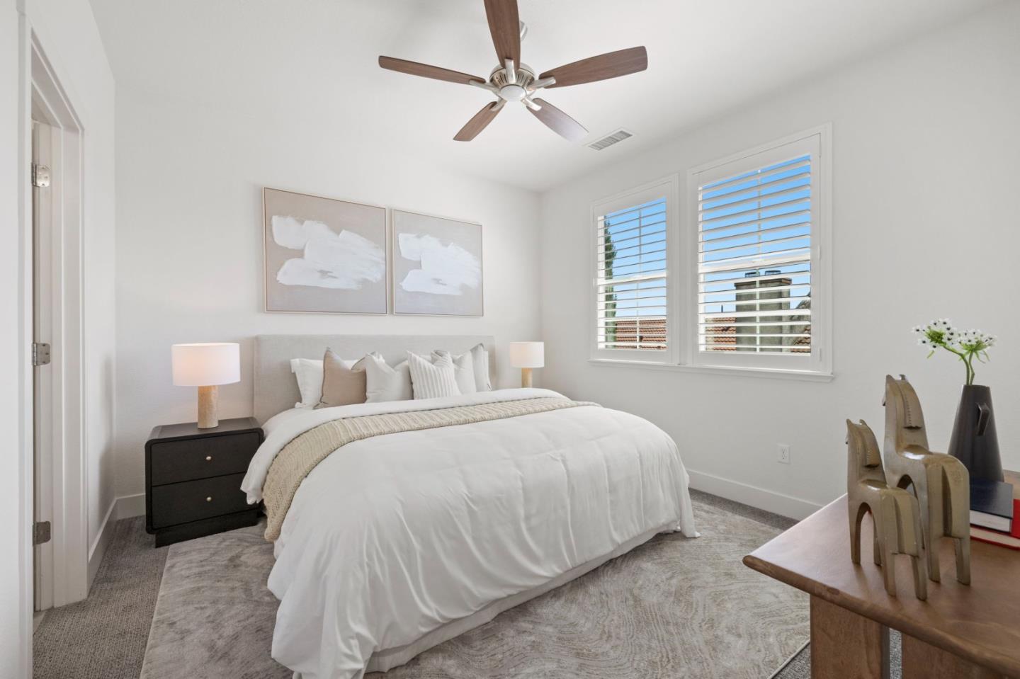 Detail Gallery Image 12 of 28 For 258 Carroll St #112,  Sunnyvale,  CA 94086 - 3 Beds | 2/1 Baths