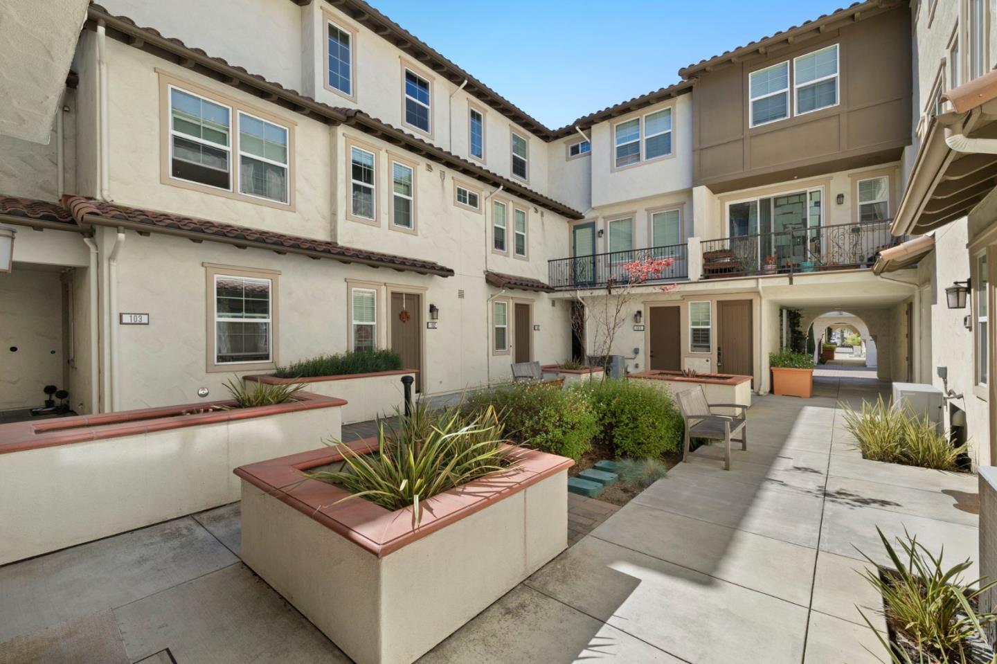 Detail Gallery Image 26 of 28 For 258 Carroll St #112,  Sunnyvale,  CA 94086 - 3 Beds | 2/1 Baths