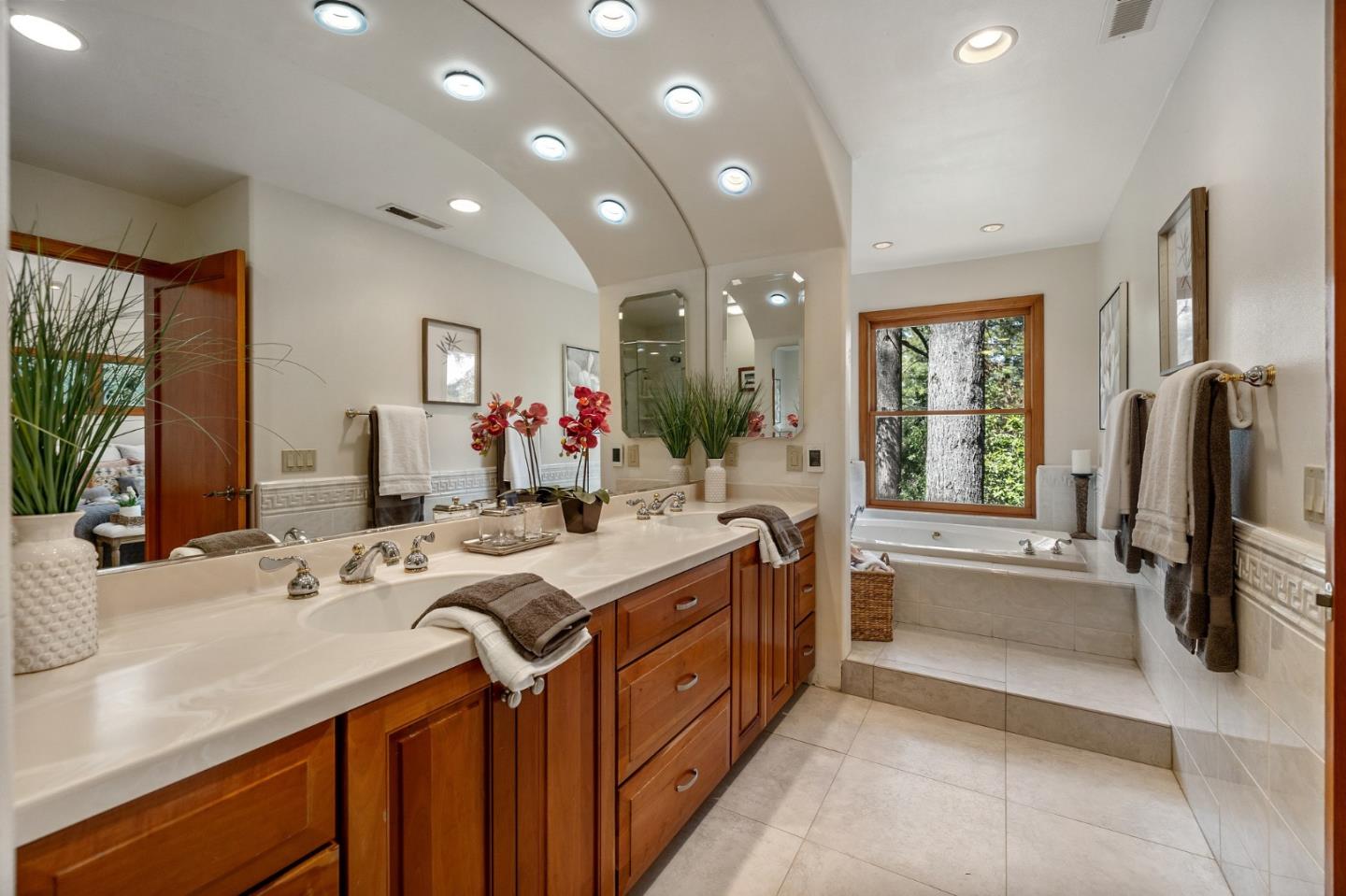 Detail Gallery Image 31 of 50 For 489 Northridge Dr, Scotts Valley,  CA 95066 - 3 Beds | 2/1 Baths