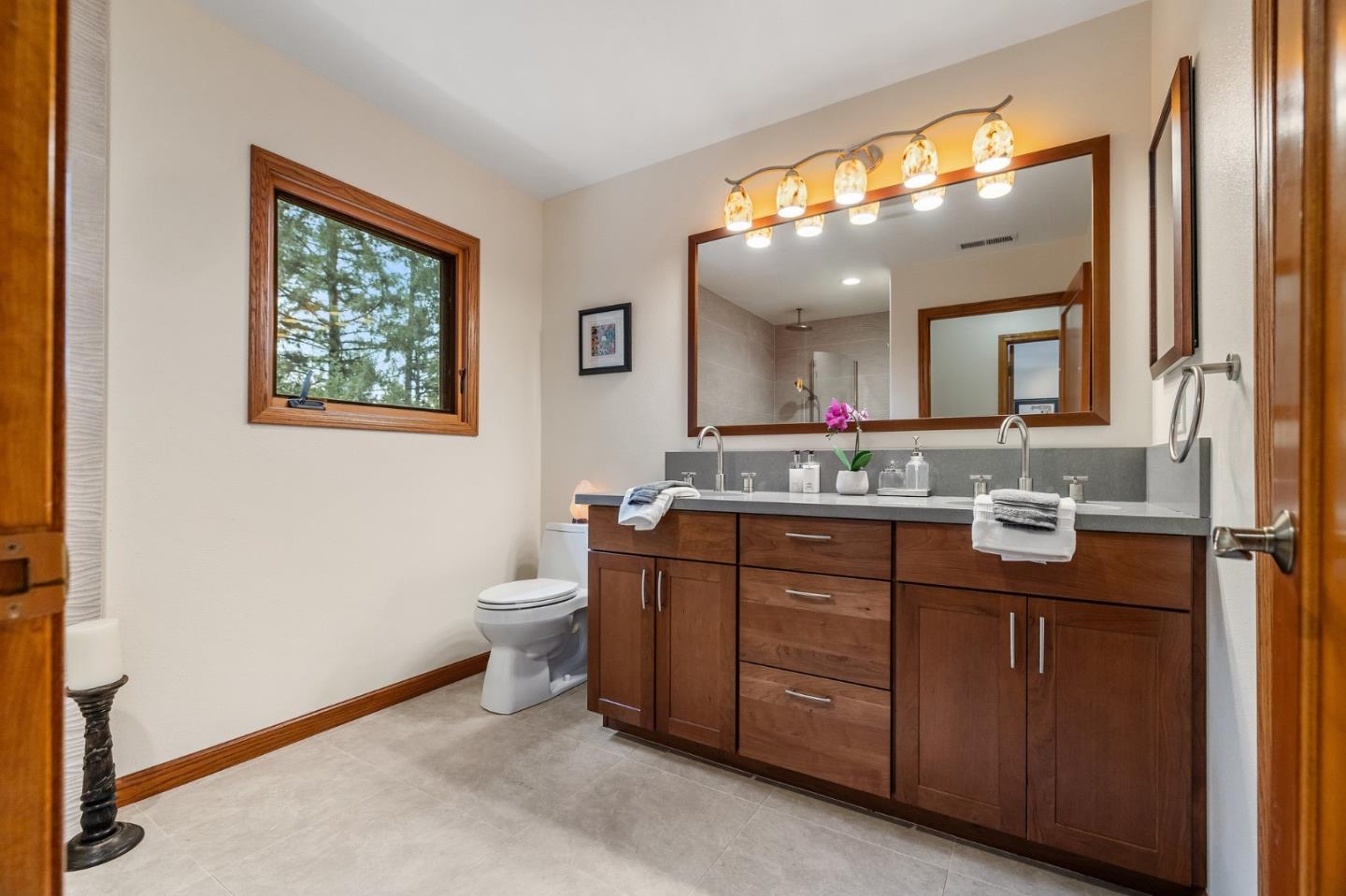 Detail Gallery Image 38 of 50 For 489 Northridge Dr, Scotts Valley,  CA 95066 - 3 Beds | 2/1 Baths