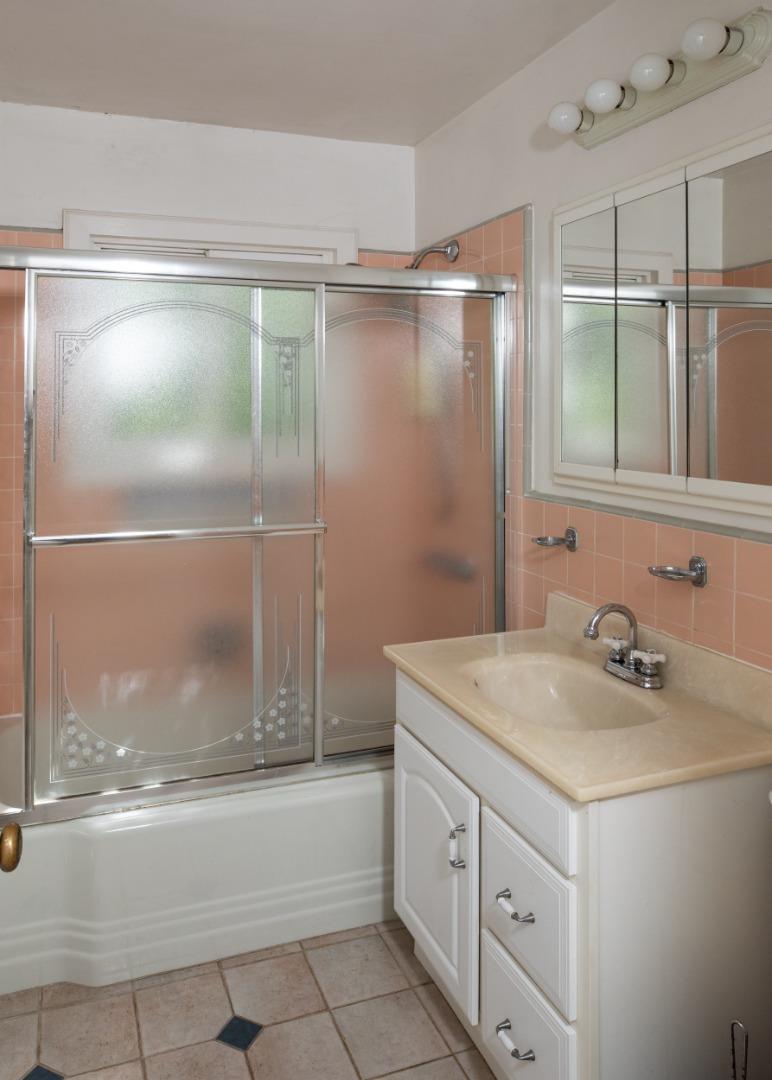 Detail Gallery Image 10 of 35 For 391 Mountain Home Rd, Woodside,  CA 94062 - 2 Beds | 1 Baths