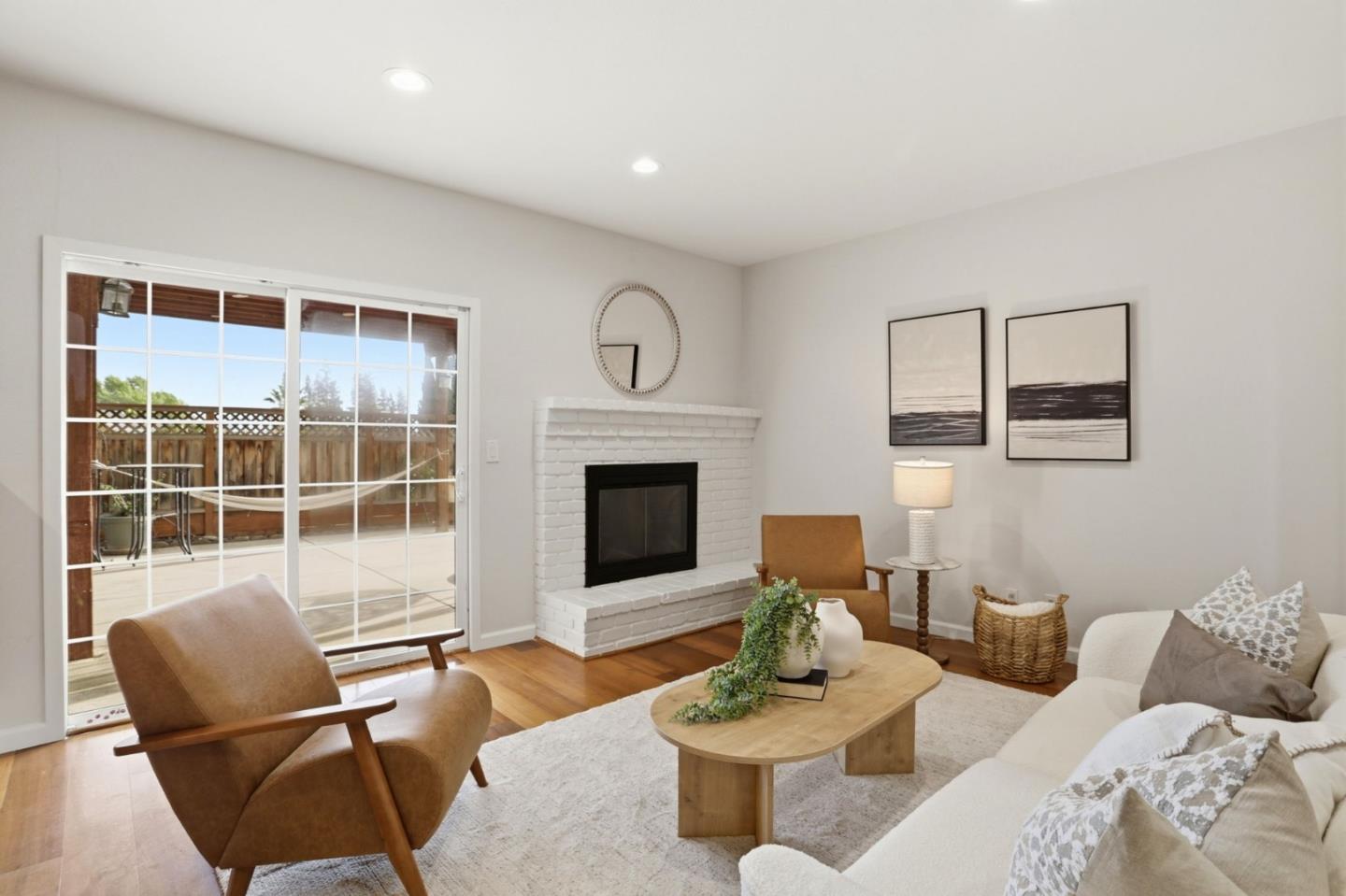 Detail Gallery Image 10 of 43 For 3630 Eastridge Dr, San Jose,  CA 95148 - 5 Beds | 3 Baths