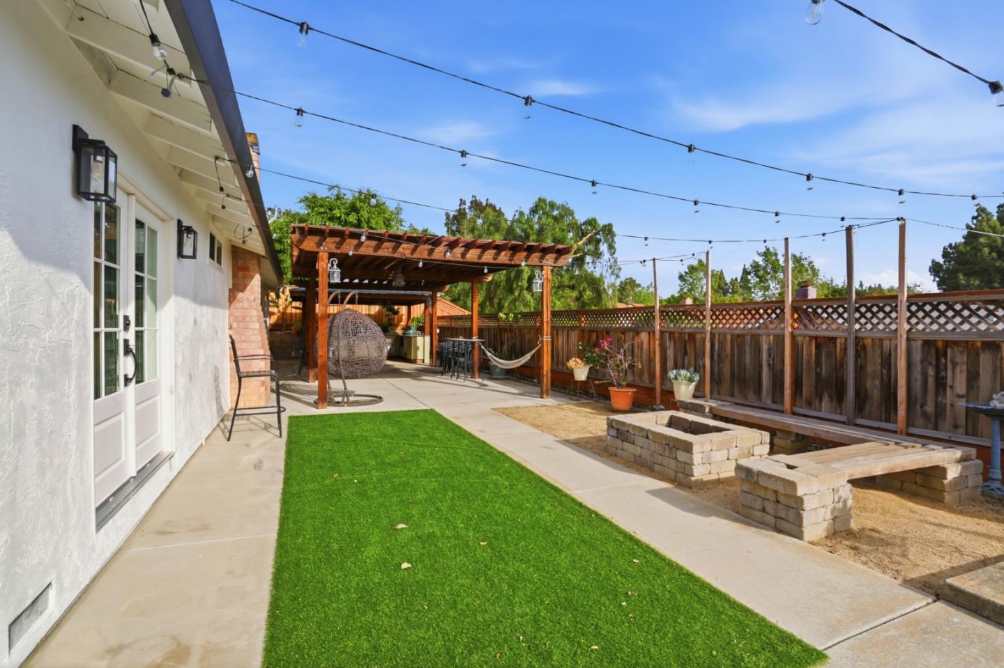 Detail Gallery Image 25 of 43 For 3630 Eastridge Dr, San Jose,  CA 95148 - 5 Beds | 3 Baths