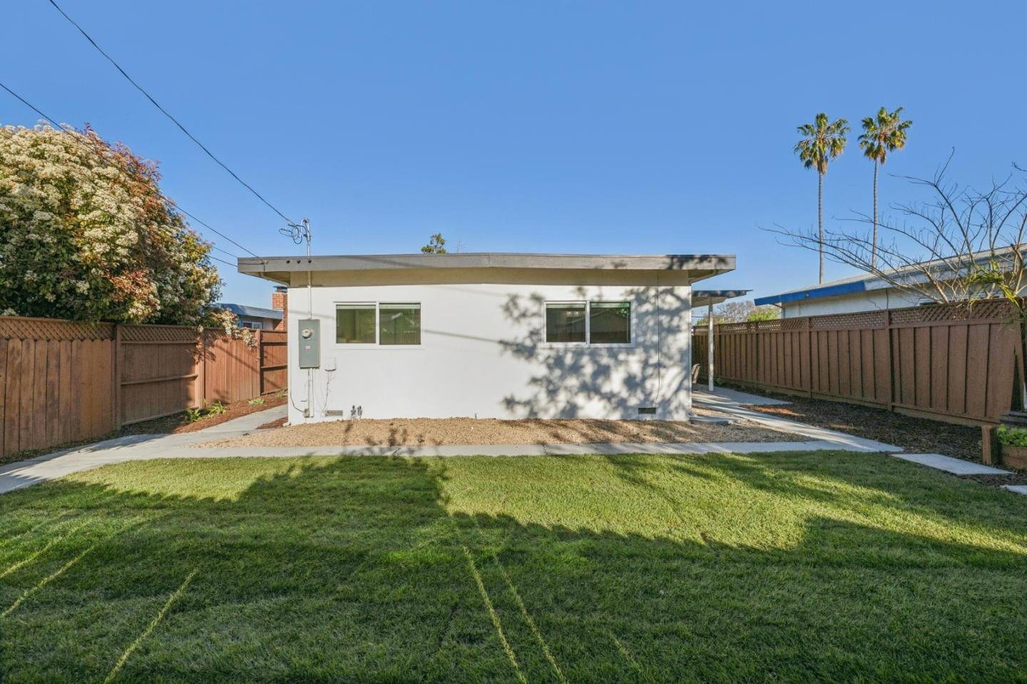 Detail Gallery Image 39 of 40 For 714 Hamilton Ln, Santa Clara,  CA 95051 - 3 Beds | 2 Baths