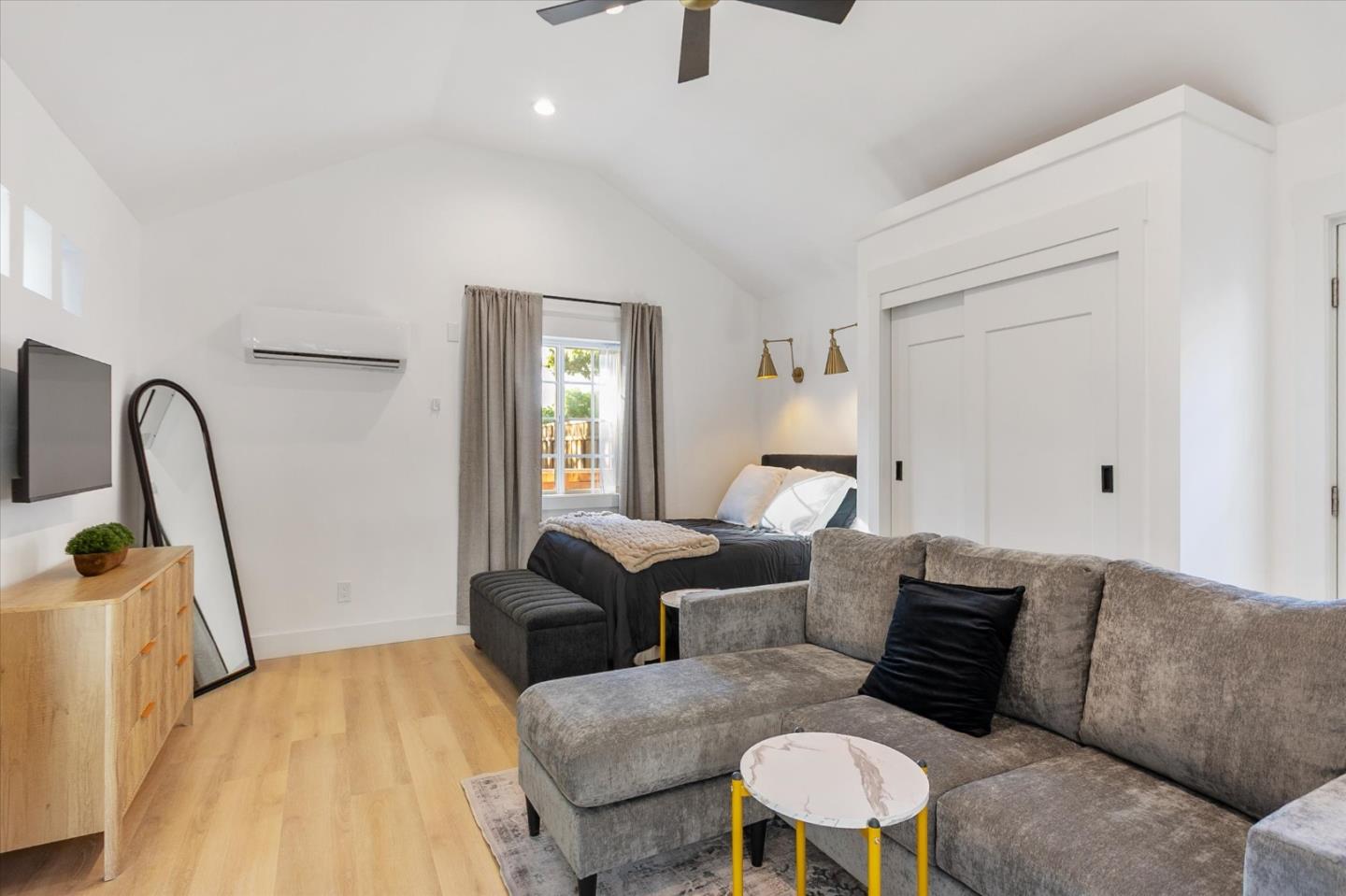 Detail Gallery Image 29 of 57 For 46 Pleasant St, Los Gatos,  CA 95030 - 4 Beds | 2/1 Baths