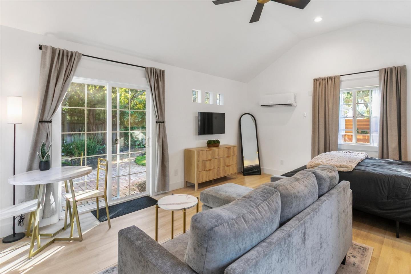 Detail Gallery Image 32 of 57 For 46 Pleasant St, Los Gatos,  CA 95030 - 4 Beds | 2/1 Baths