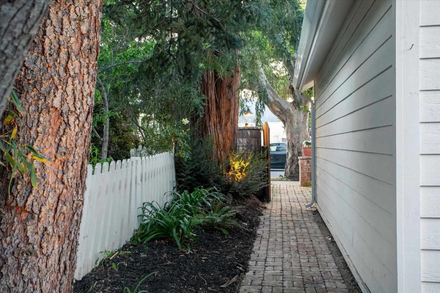 Detail Gallery Image 41 of 57 For 46 Pleasant St, Los Gatos,  CA 95030 - 4 Beds | 2/1 Baths