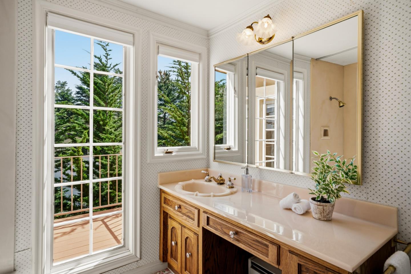 Detail Gallery Image 27 of 48 For 3205 Ballantrae Ln, Pebble Beach,  CA 93953 - 6 Beds | 5/2 Baths