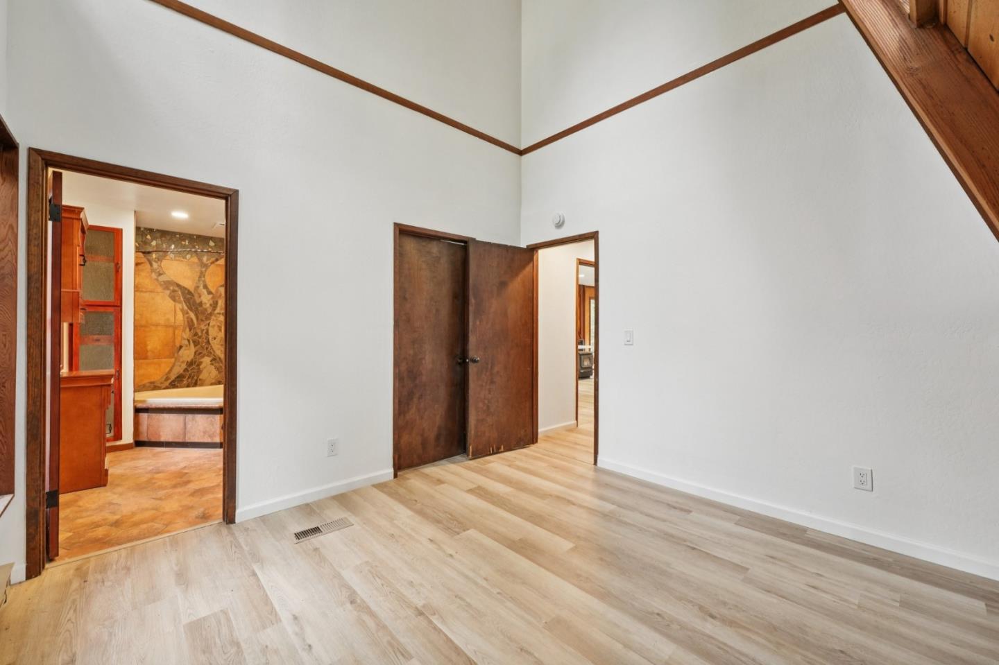 Detail Gallery Image 16 of 28 For 8170 Pescadero Creek Rd, Loma Mar,  CA 94021 - 3 Beds | 2 Baths