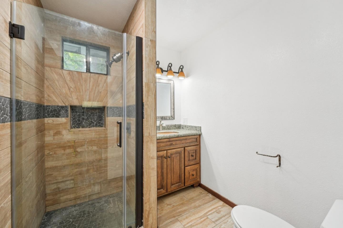 Detail Gallery Image 25 of 28 For 8170 Pescadero Creek Rd, Loma Mar,  CA 94021 - 3 Beds | 2 Baths