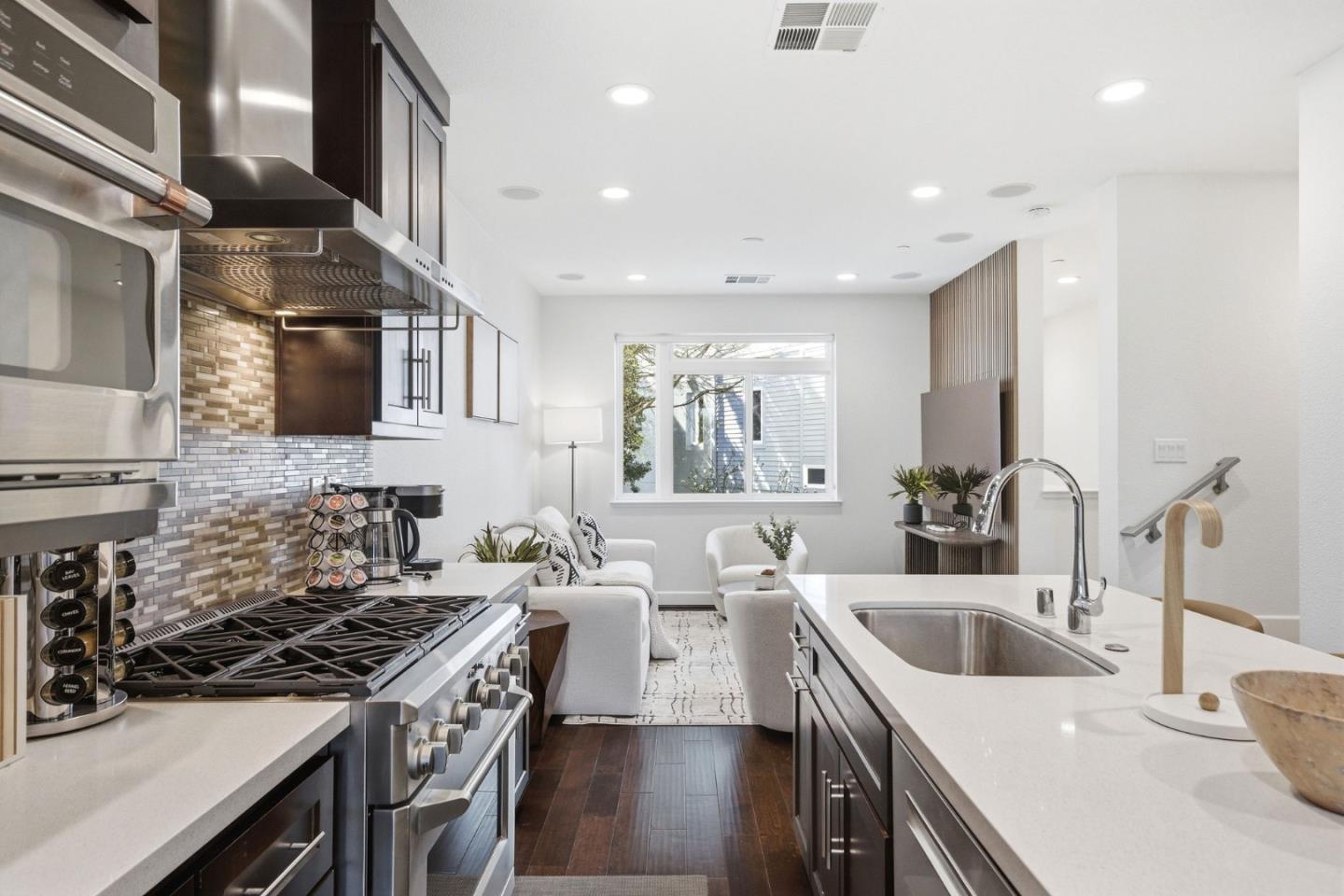 Photo #10: ML82039623 Listing: Photo #10