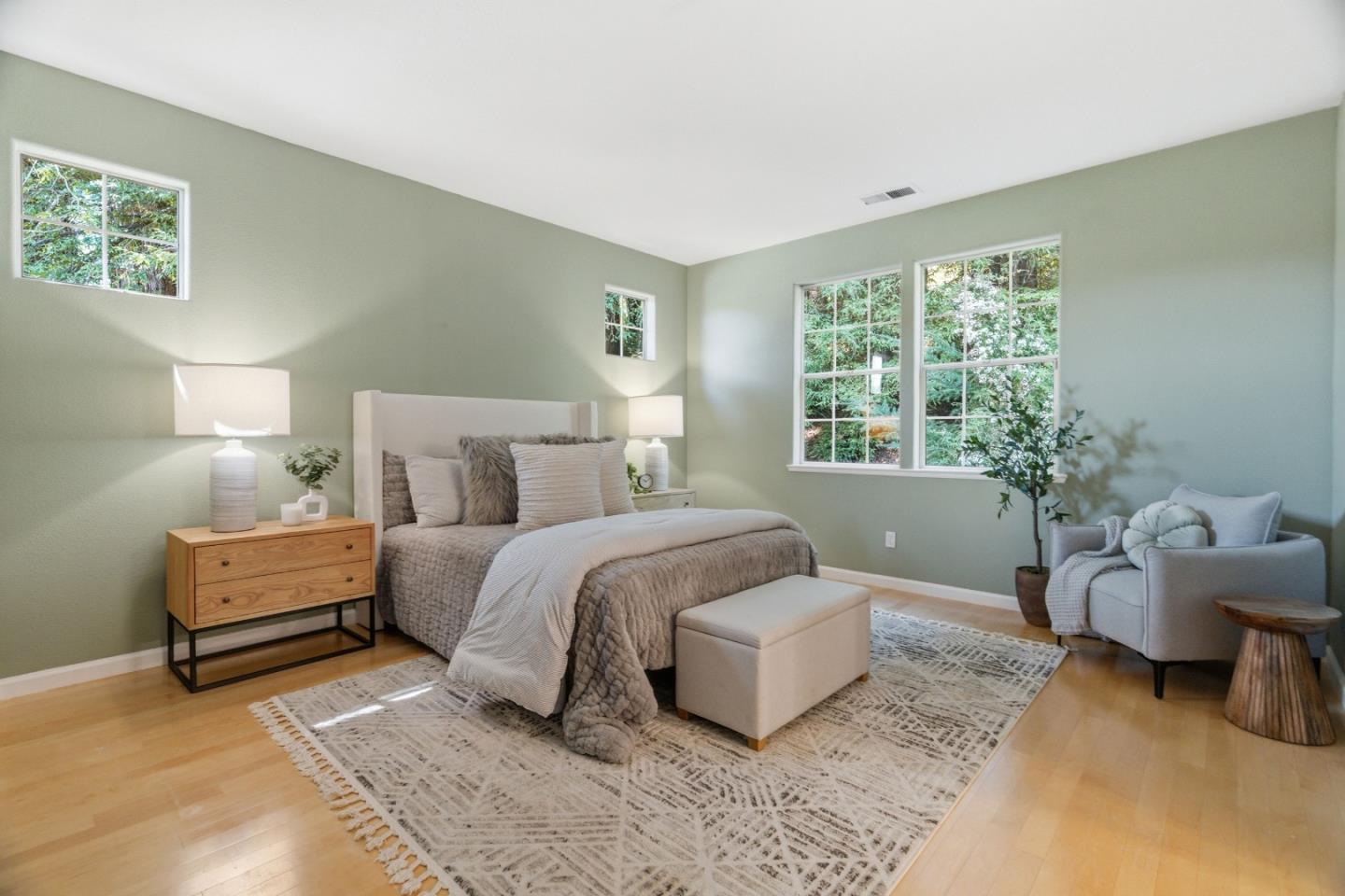 Detail Gallery Image 15 of 56 For 101 Woodhill Dr, Scotts Valley,  CA 95066 - 3 Beds | 2/1 Baths