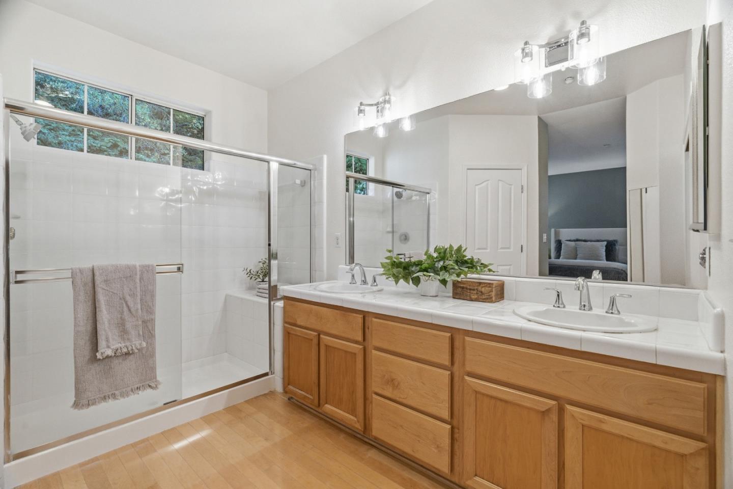 Detail Gallery Image 17 of 56 For 101 Woodhill Dr, Scotts Valley,  CA 95066 - 3 Beds | 2/1 Baths