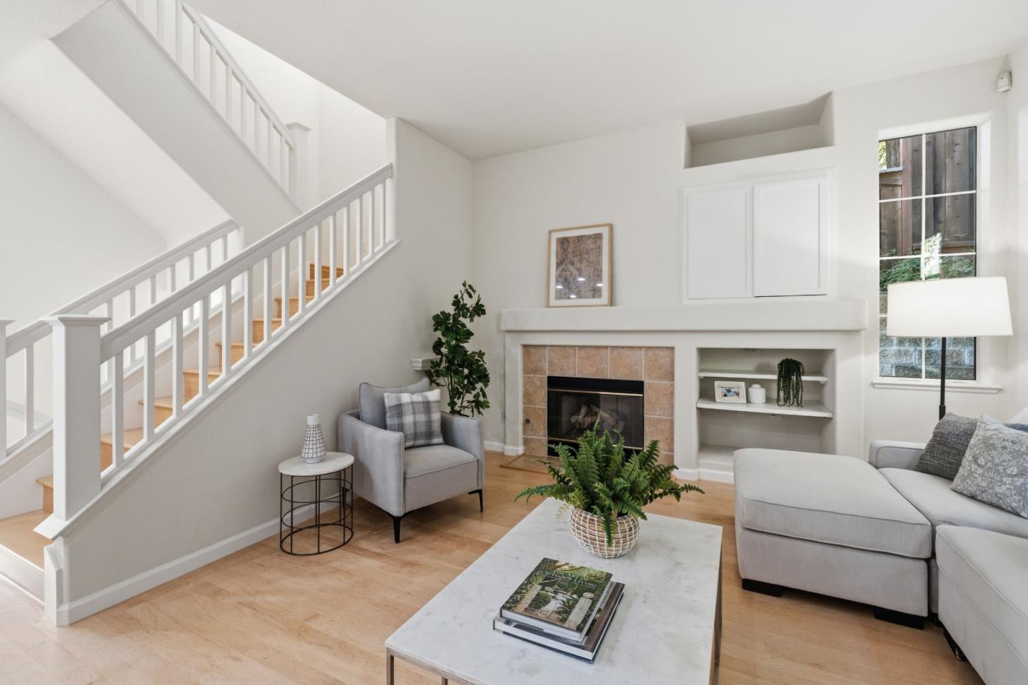 Detail Gallery Image 3 of 56 For 101 Woodhill Dr, Scotts Valley,  CA 95066 - 3 Beds | 2/1 Baths