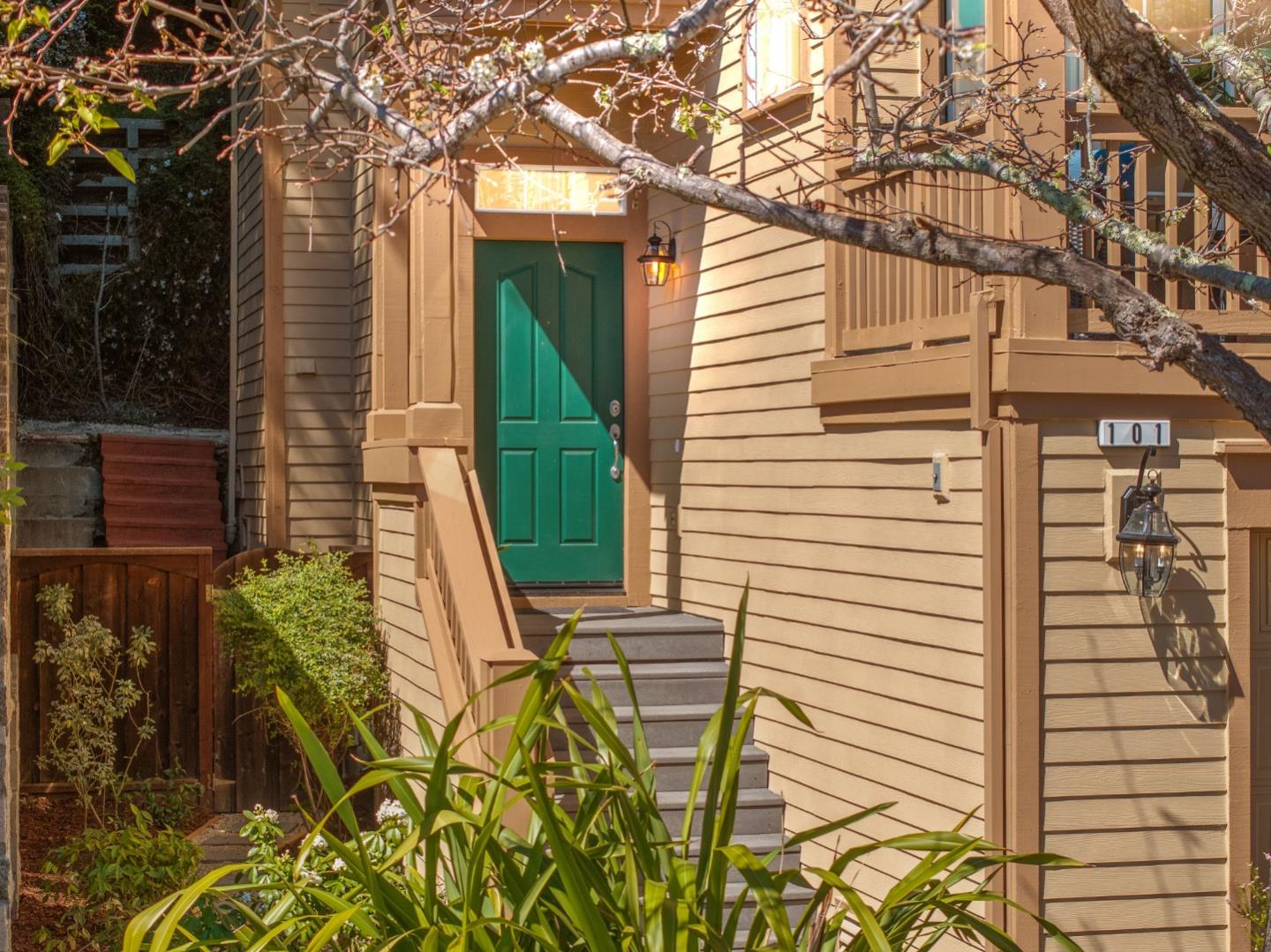 Detail Gallery Image 46 of 56 For 101 Woodhill Dr, Scotts Valley,  CA 95066 - 3 Beds | 2/1 Baths