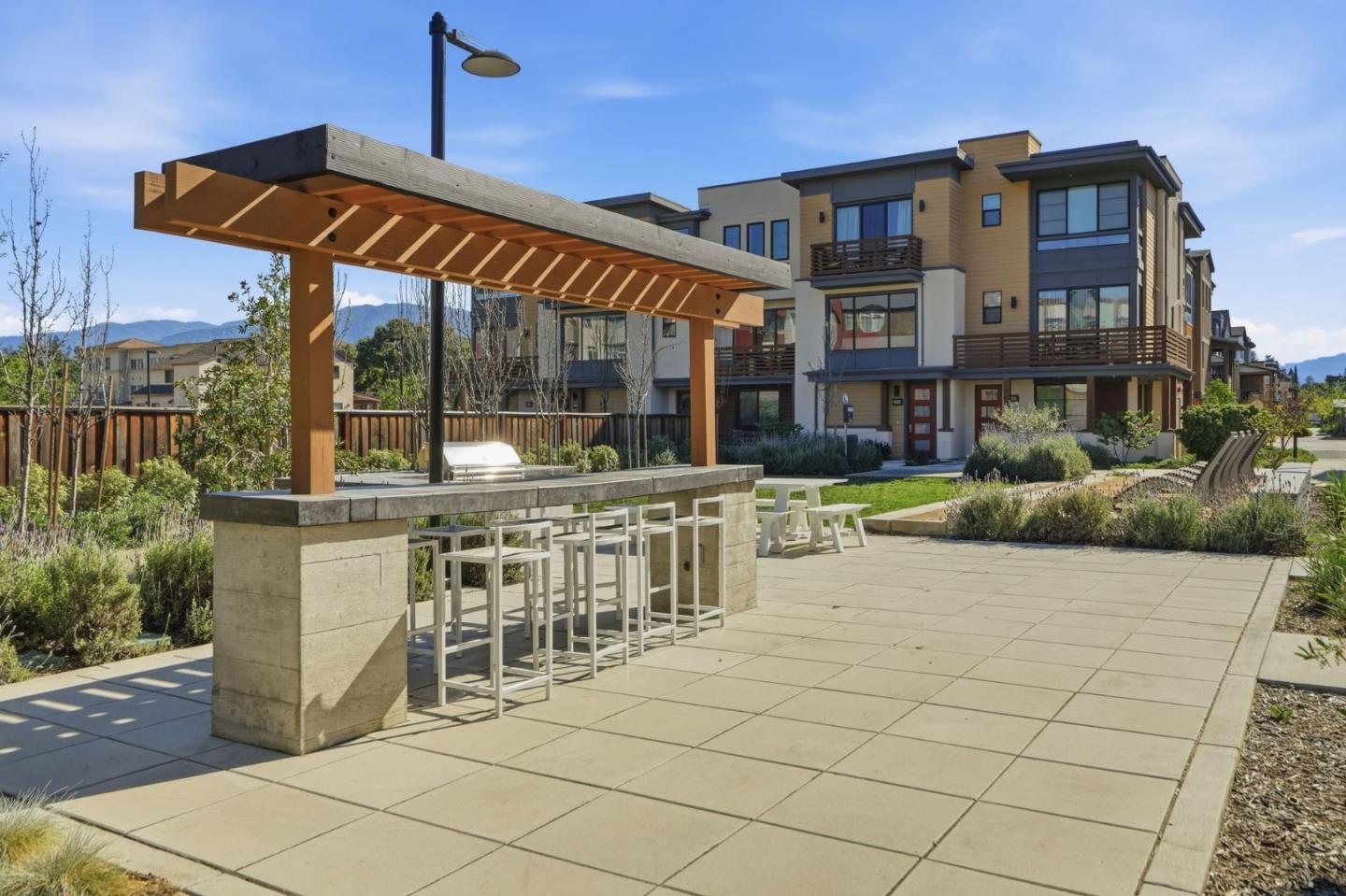 Detail Gallery Image 22 of 32 For 16279 Gellatt Ct, Los Gatos,  CA 95032 - 1 Beds | 1 Baths