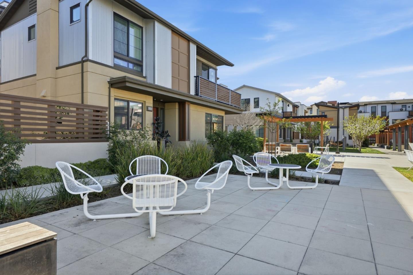 Detail Gallery Image 25 of 32 For 16279 Gellatt Ct, Los Gatos,  CA 95032 - 1 Beds | 1 Baths