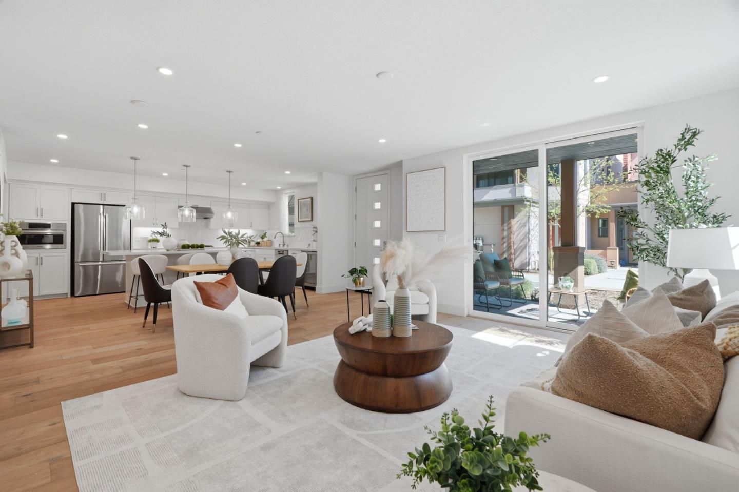 Detail Gallery Image 5 of 32 For 16279 Gellatt Ct, Los Gatos,  CA 95032 - 1 Beds | 1 Baths