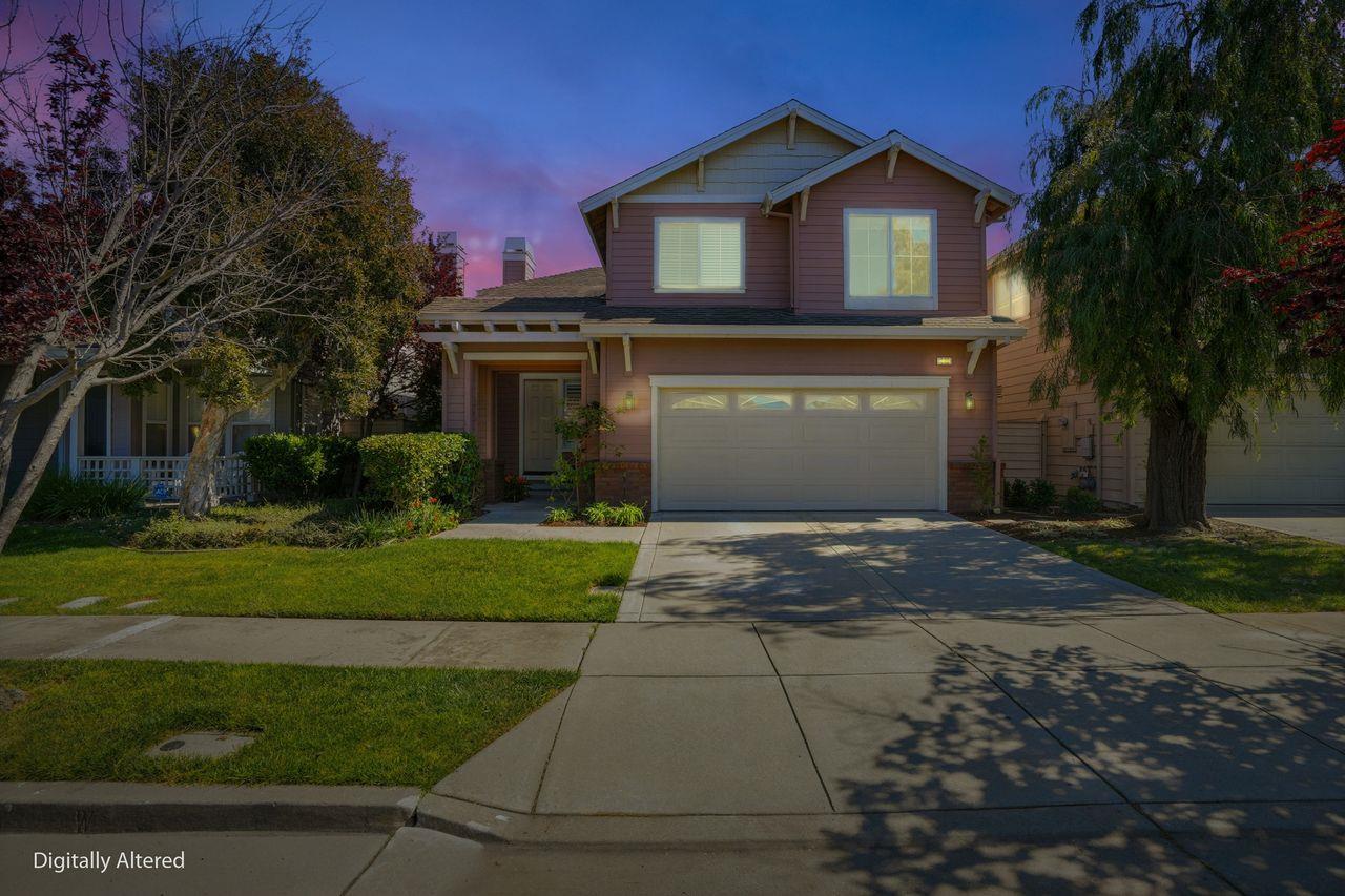 Detail Gallery Image 2 of 27 For 308 Sandhurst St, Redwood City,  CA 94065 - 4 Beds | 2/1 Baths