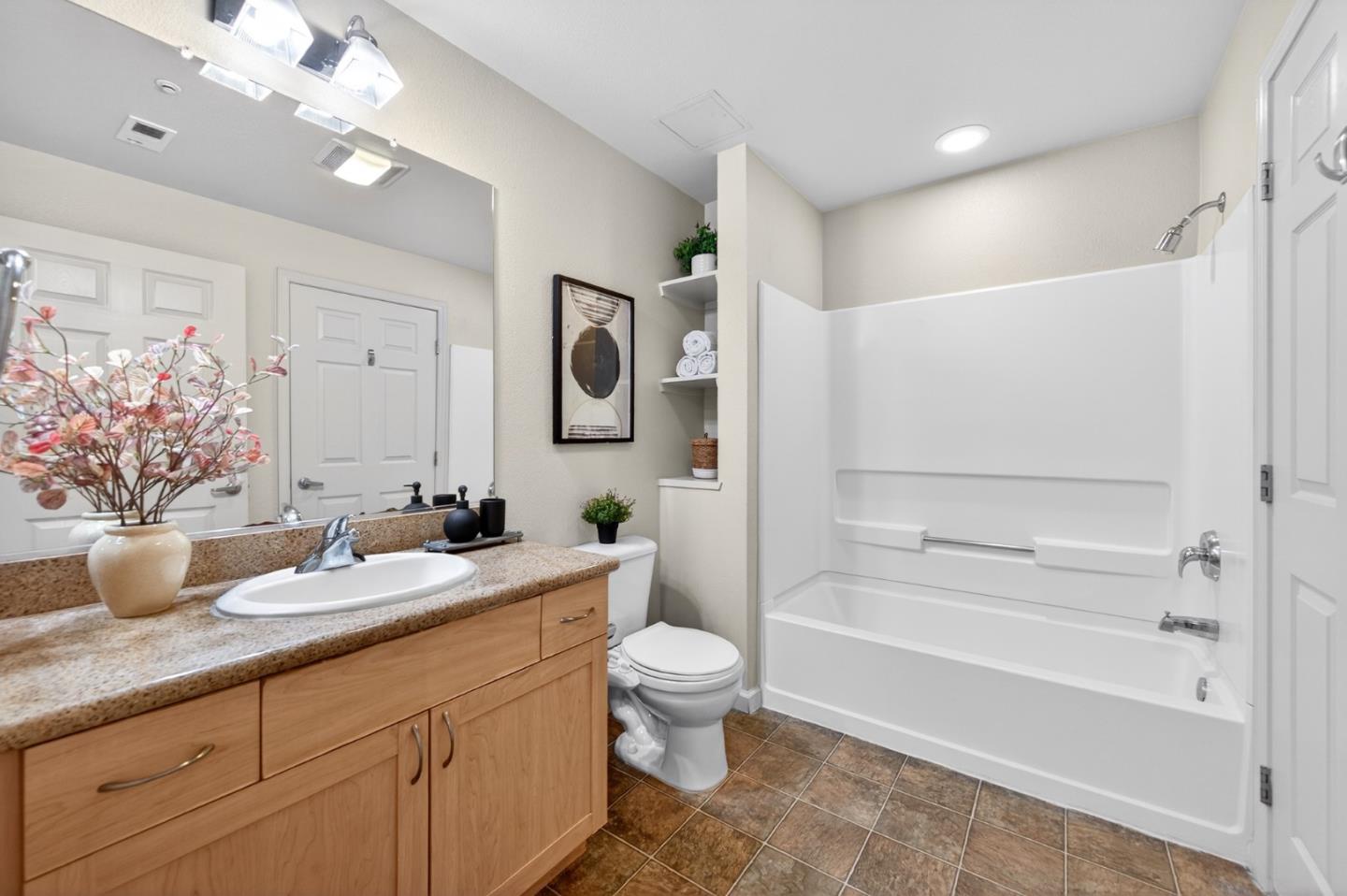 Detail Gallery Image 12 of 26 For 1550 Technology Dr #3030,  San Jose,  CA 95110 - 1 Beds | 1 Baths