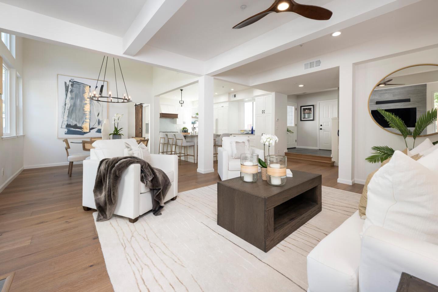 Detail Gallery Image 10 of 44 For 104 Mendocino Way, Redwood Shores,  CA 94065 - 3 Beds | 2/1 Baths