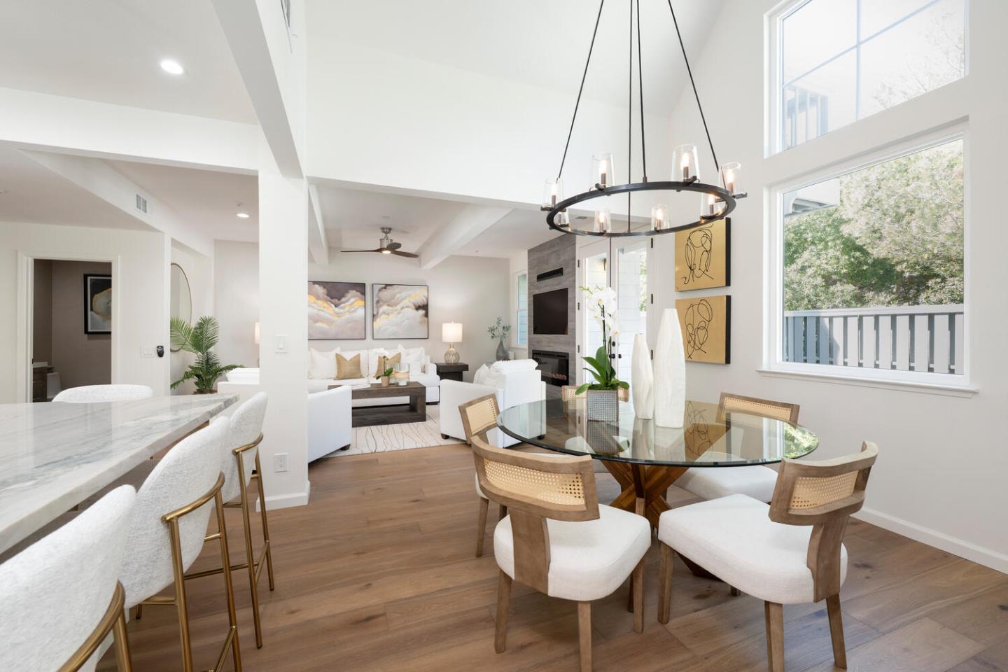 Detail Gallery Image 13 of 44 For 104 Mendocino Way, Redwood Shores,  CA 94065 - 3 Beds | 2/1 Baths