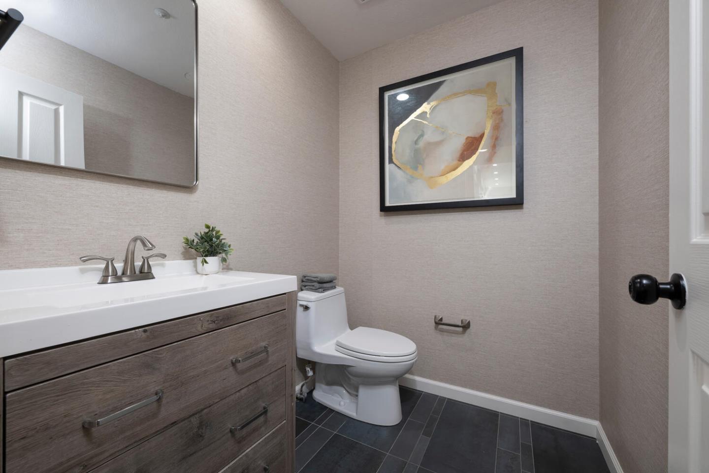 Detail Gallery Image 21 of 44 For 104 Mendocino Way, Redwood Shores,  CA 94065 - 3 Beds | 2/1 Baths