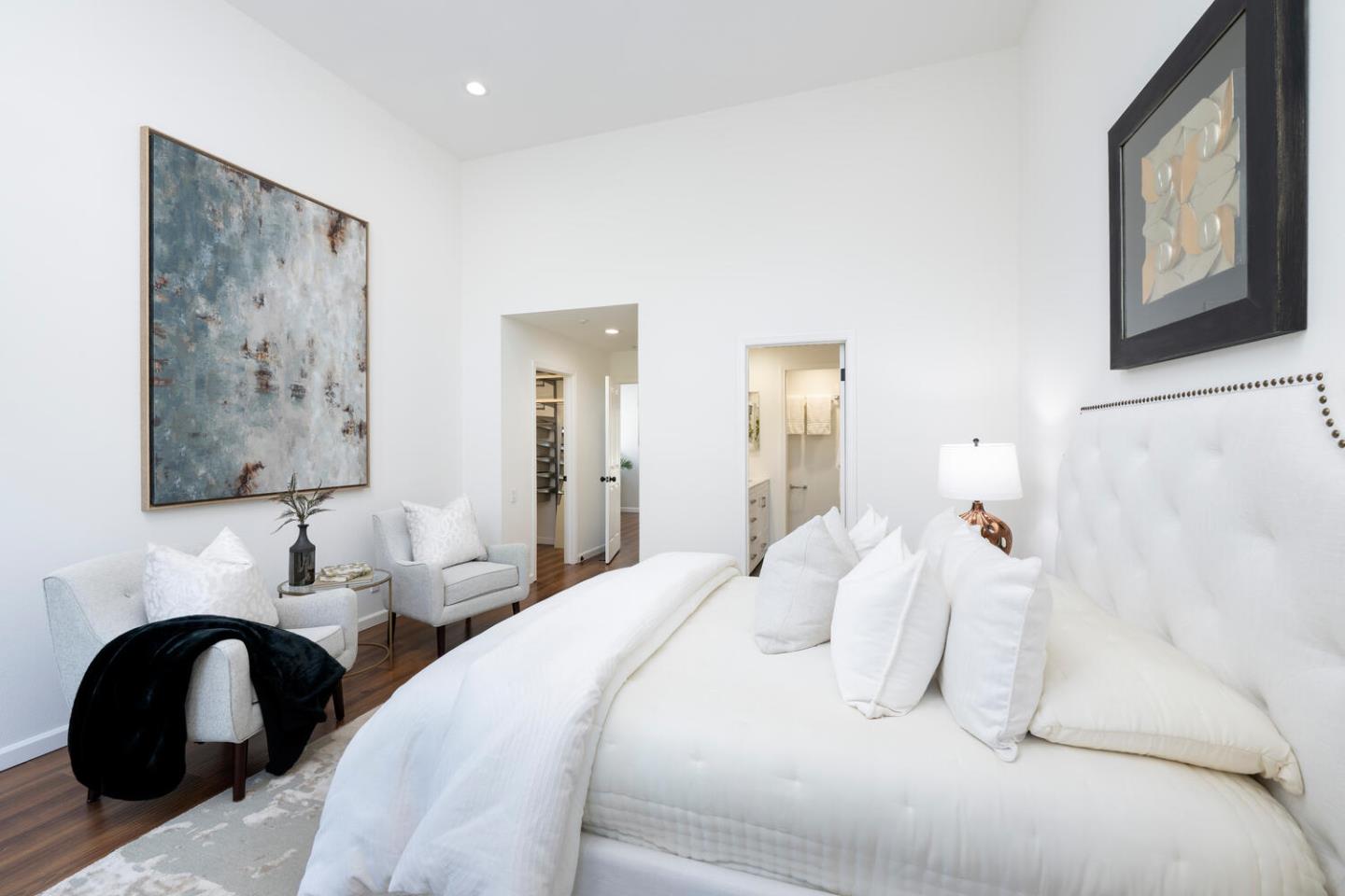 Detail Gallery Image 25 of 44 For 104 Mendocino Way, Redwood Shores,  CA 94065 - 3 Beds | 2/1 Baths