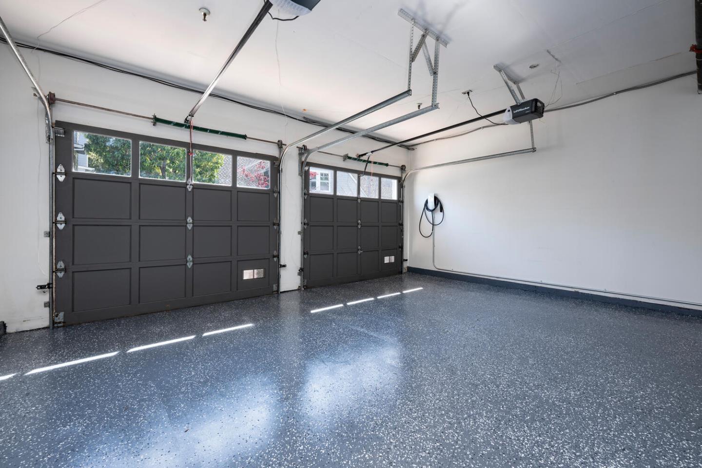 Detail Gallery Image 33 of 44 For 104 Mendocino Way, Redwood Shores,  CA 94065 - 3 Beds | 2/1 Baths