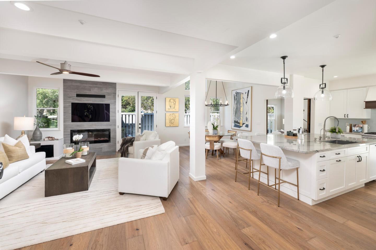 Detail Gallery Image 7 of 44 For 104 Mendocino Way, Redwood Shores,  CA 94065 - 3 Beds | 2/1 Baths