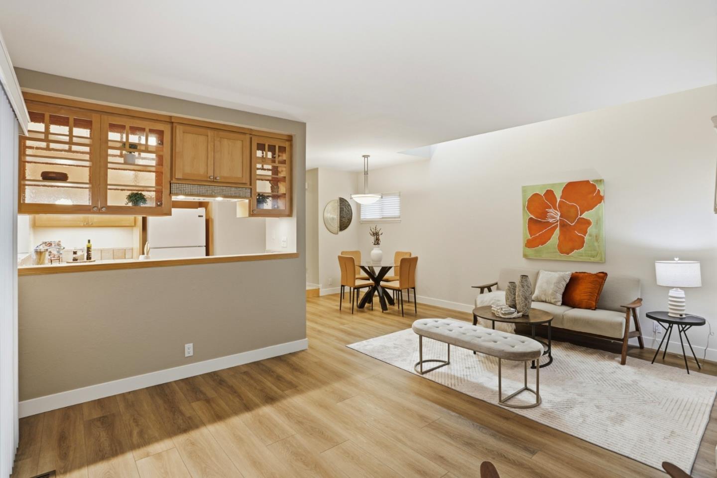 Detail Gallery Image 4 of 43 For 1993 Plymouth St #11,  Mountain View,  CA 94043 - 3 Beds | 2/1 Baths