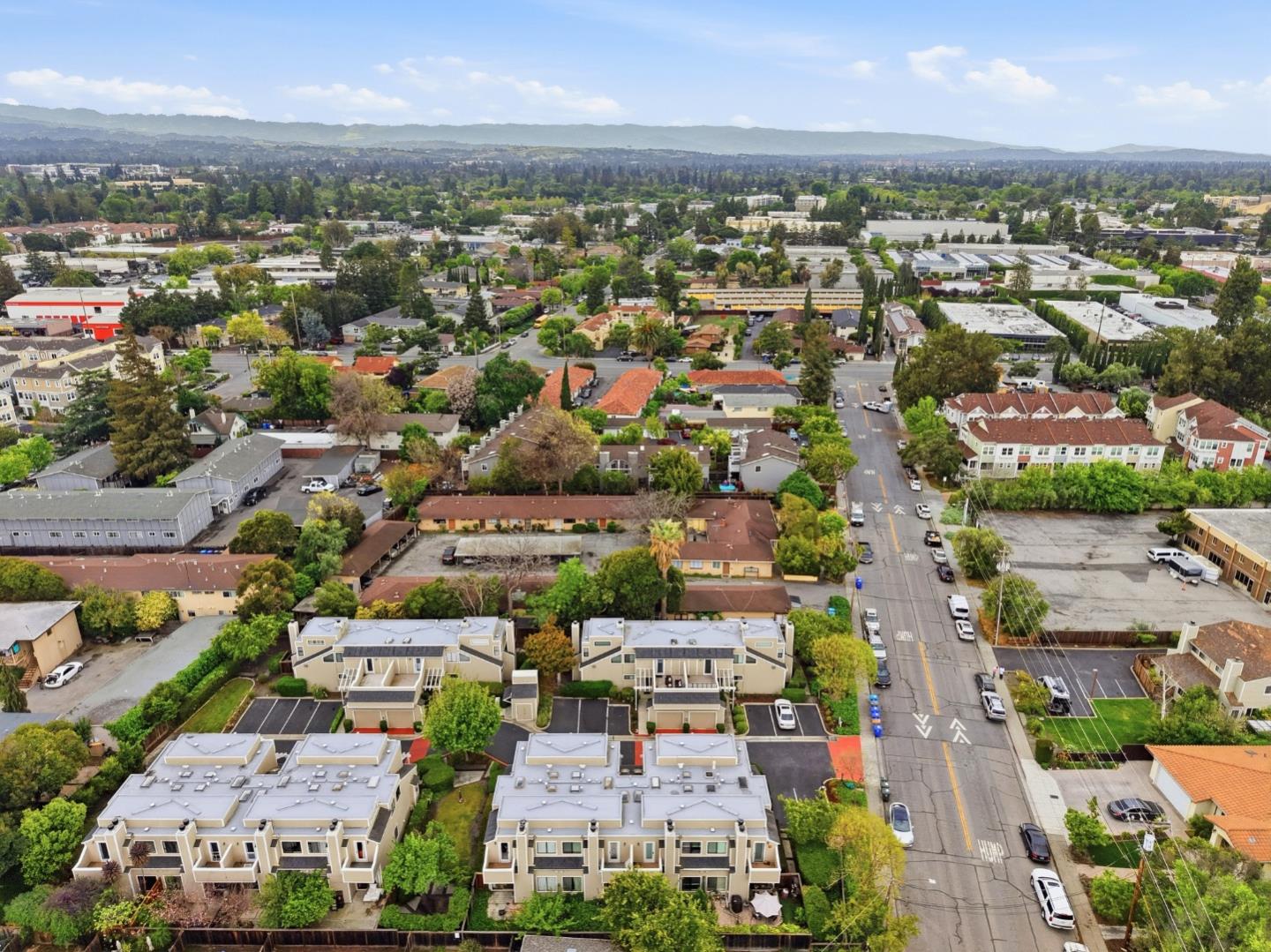 Detail Gallery Image 42 of 43 For 1993 Plymouth St #11,  Mountain View,  CA 94043 - 3 Beds | 2/1 Baths