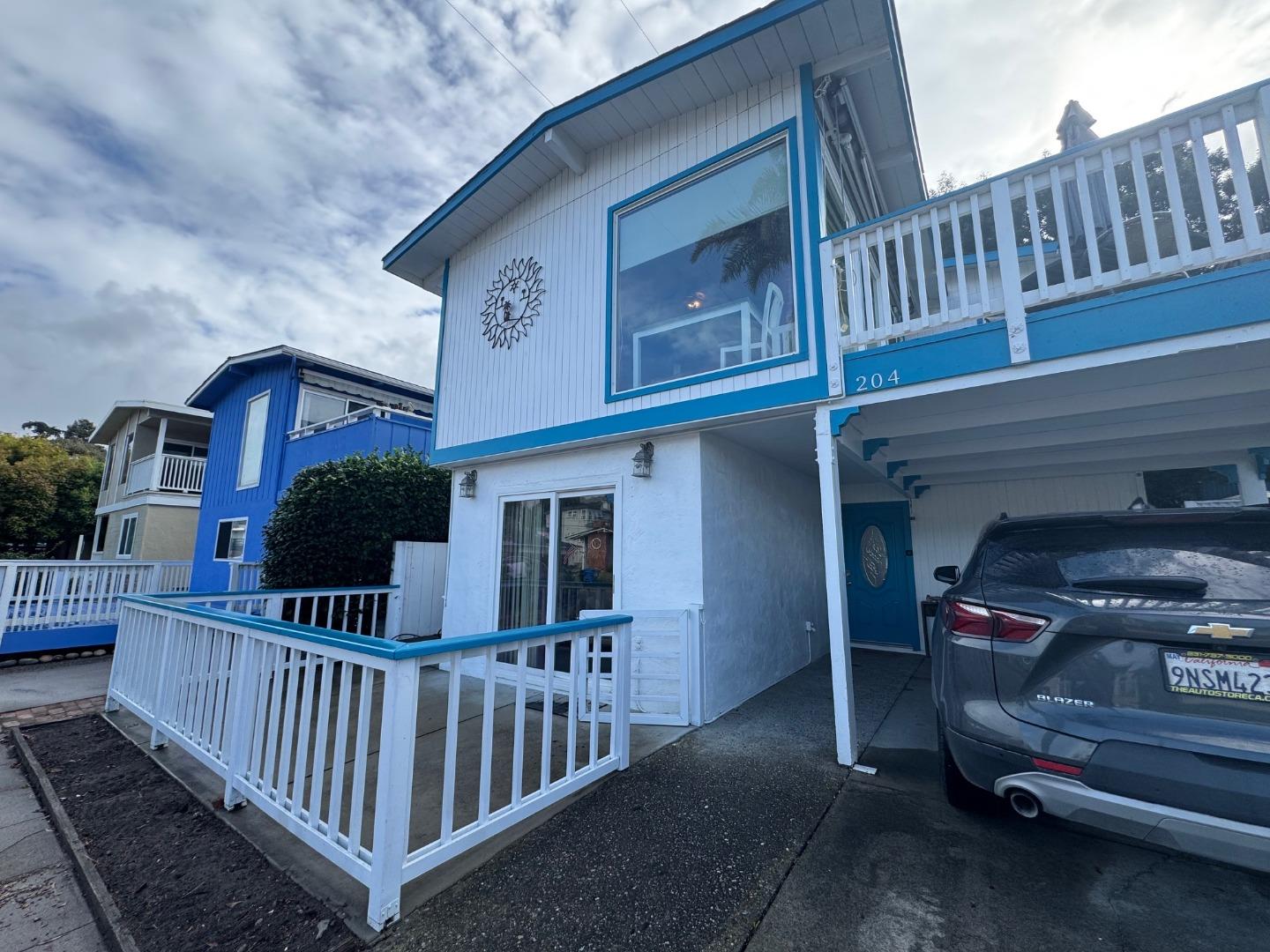 Detail Gallery Image 4 of 6 For 204 Aptos Beach Dr, Aptos,  CA 95003 - 3 Beds | 2 Baths