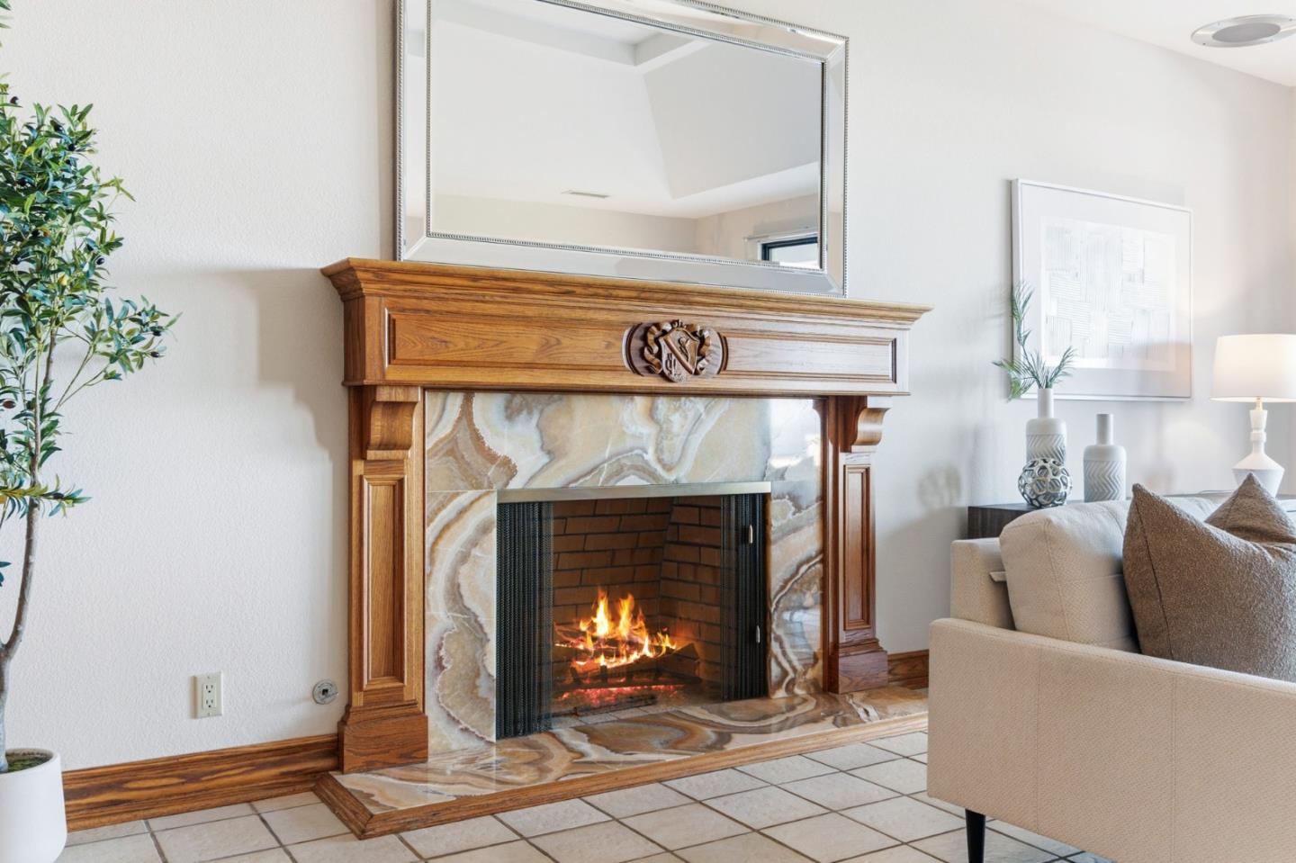 Detail Gallery Image 11 of 104 For 200 Tobin Clark Dr, Hillsborough,  CA 94010 - 6 Beds | 6/1 Baths