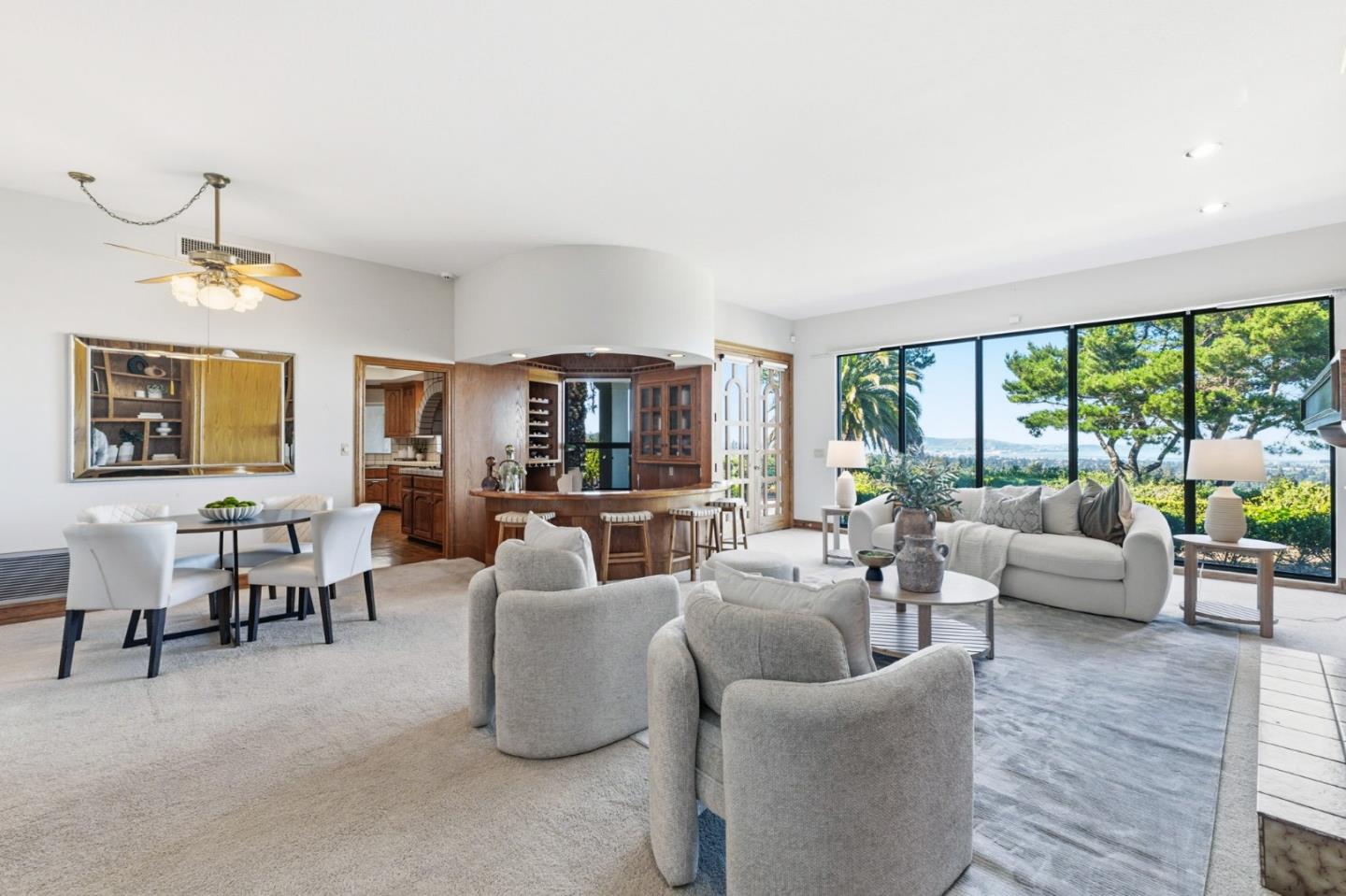 Detail Gallery Image 15 of 104 For 200 Tobin Clark Dr, Hillsborough,  CA 94010 - 6 Beds | 6/1 Baths