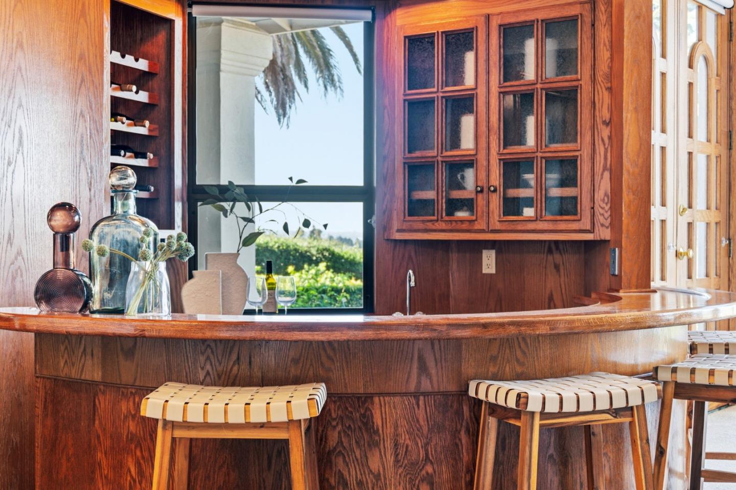 Detail Gallery Image 21 of 104 For 200 Tobin Clark Dr, Hillsborough,  CA 94010 - 6 Beds | 6/1 Baths