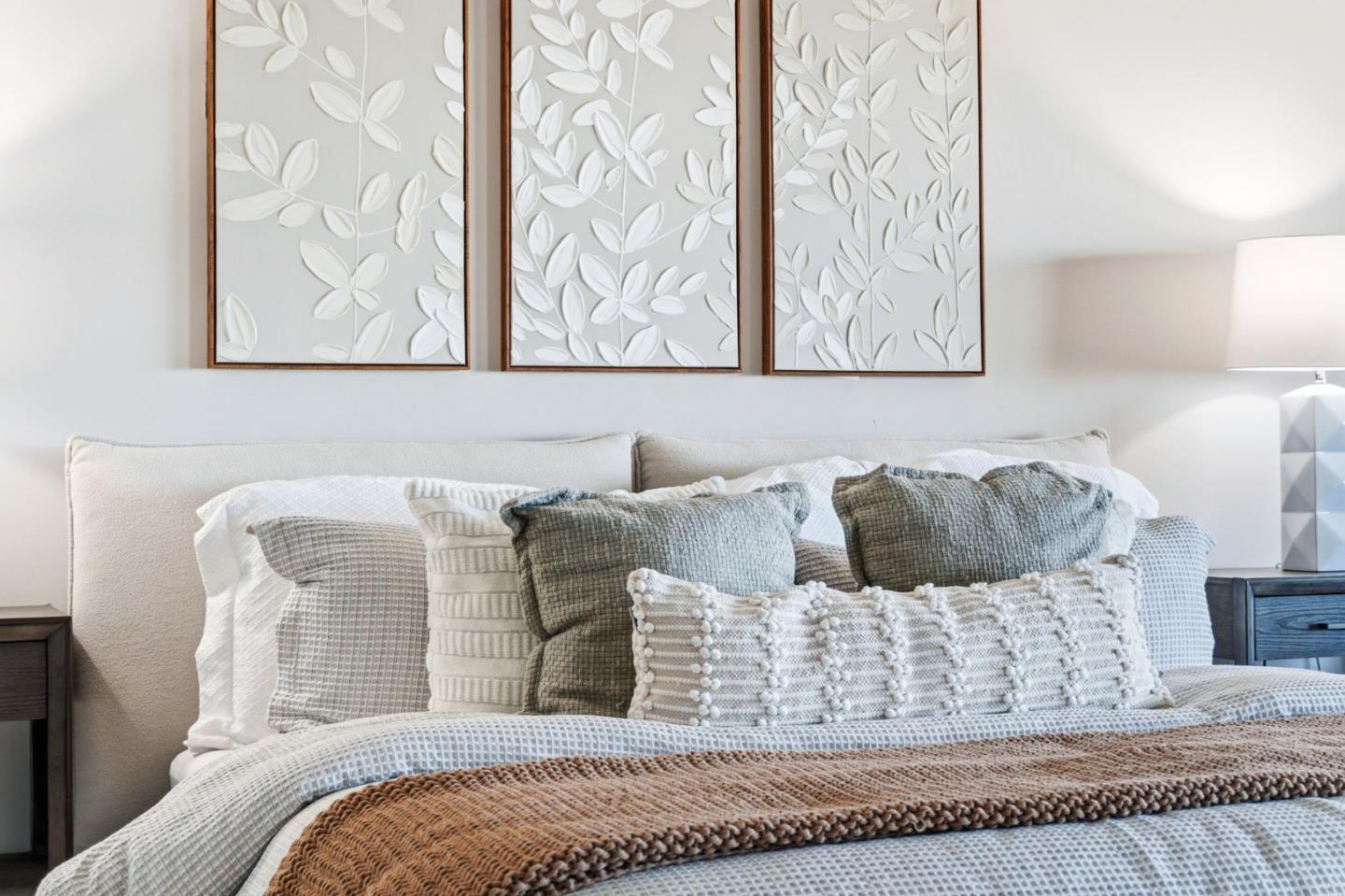 Detail Gallery Image 61 of 104 For 200 Tobin Clark Dr, Hillsborough,  CA 94010 - 6 Beds | 6/1 Baths