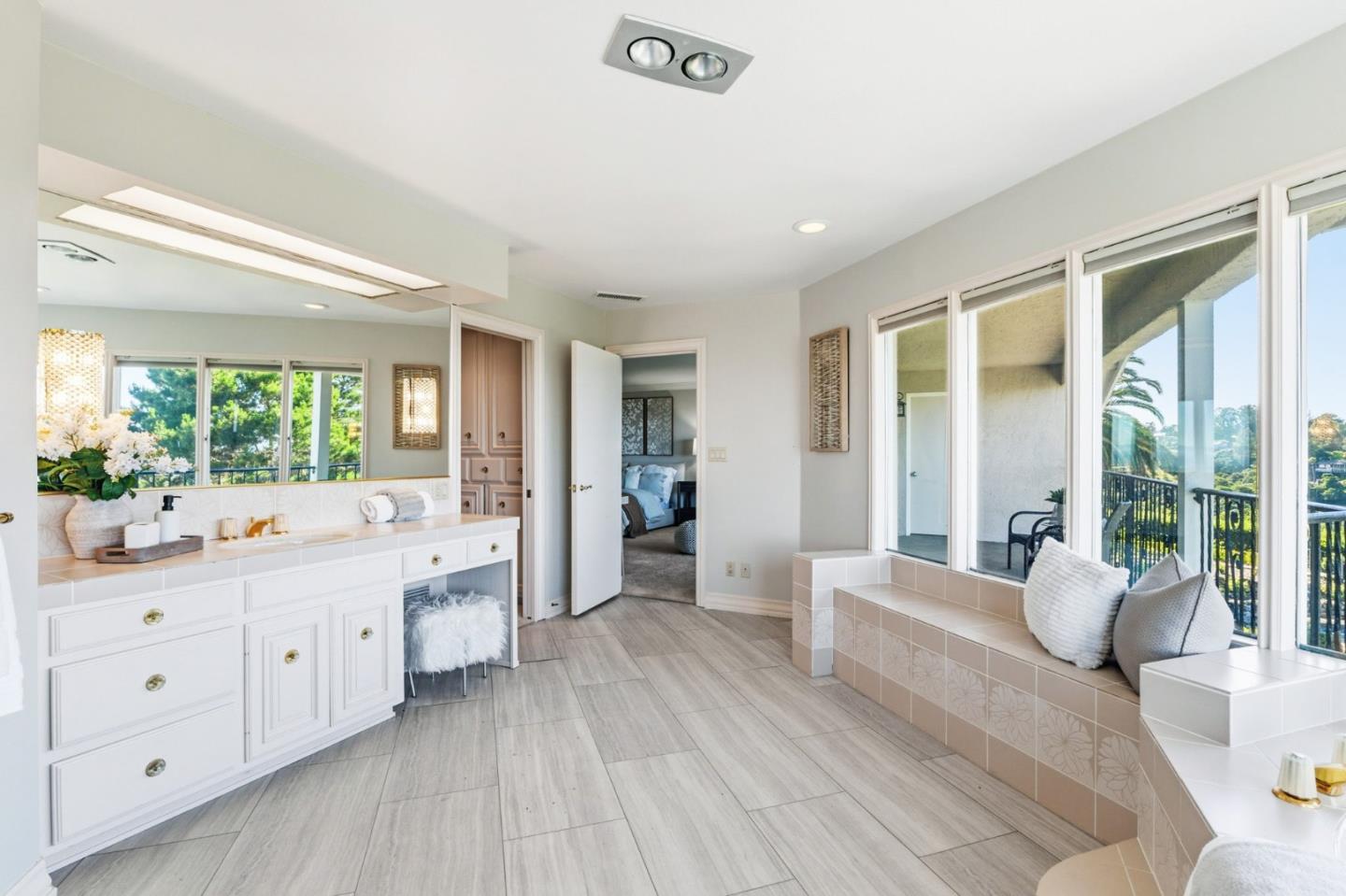 Detail Gallery Image 70 of 104 For 200 Tobin Clark Dr, Hillsborough,  CA 94010 - 6 Beds | 6/1 Baths