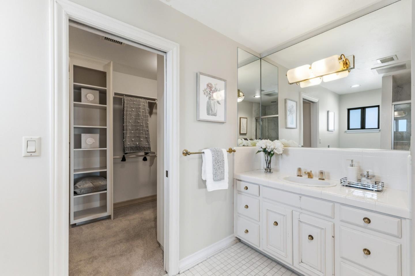 Detail Gallery Image 74 of 104 For 200 Tobin Clark Dr, Hillsborough,  CA 94010 - 6 Beds | 6/1 Baths