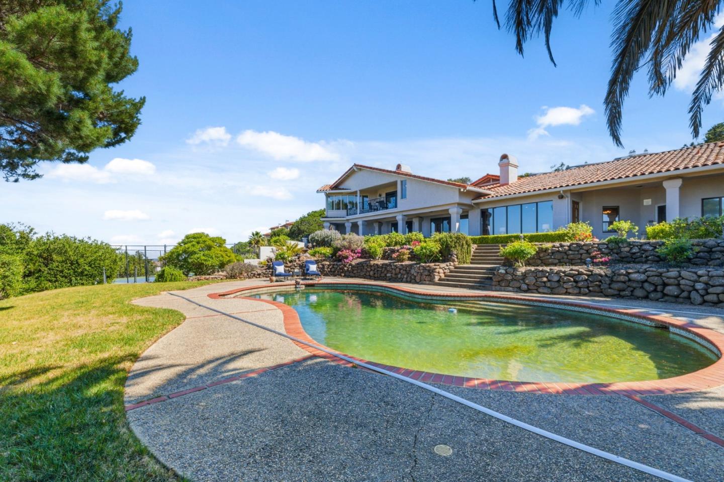 Detail Gallery Image 90 of 104 For 200 Tobin Clark Dr, Hillsborough,  CA 94010 - 6 Beds | 6/1 Baths